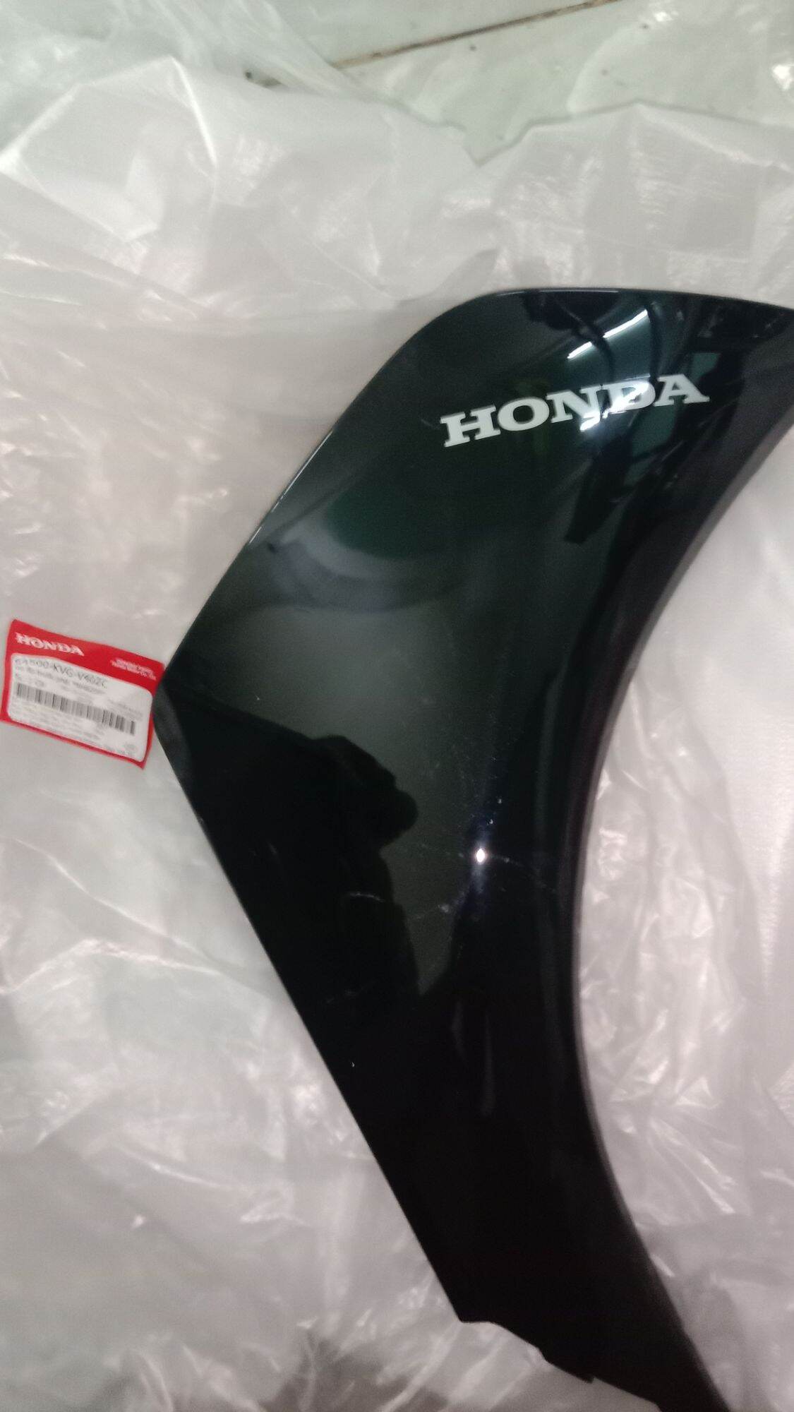 Ốp má cánh bửng honda ab 110/ air blade 110 đầu bò 2011 2012