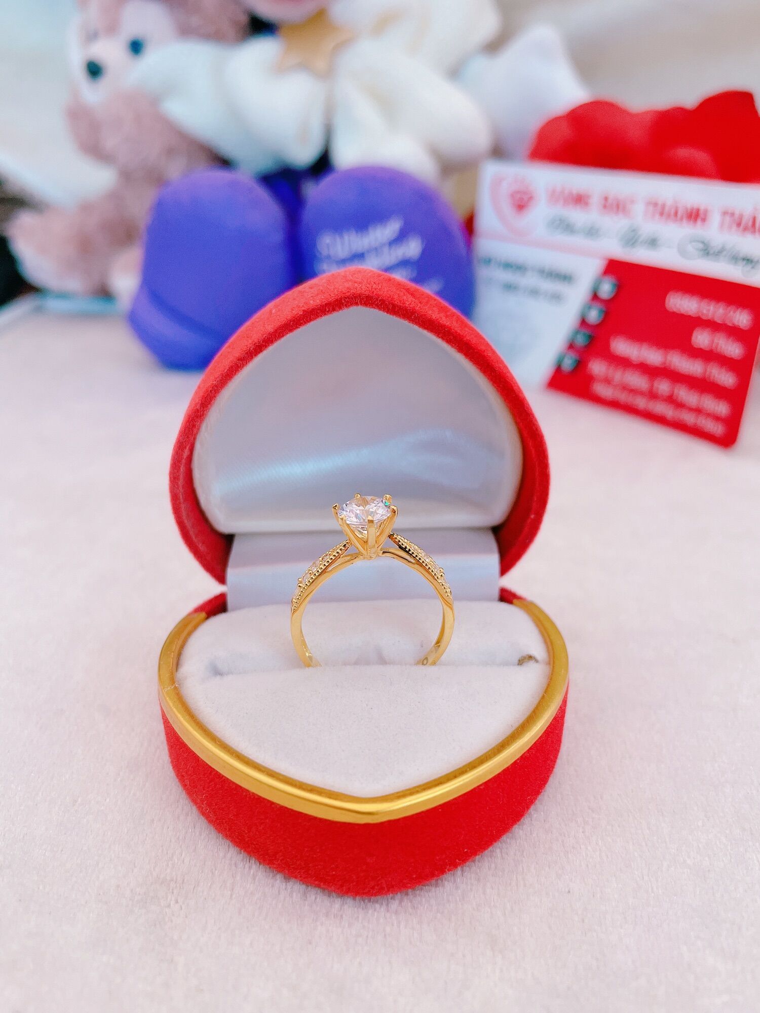 Nhẫn vàng tây xinh tặng bb . ng thương ý nghĩa