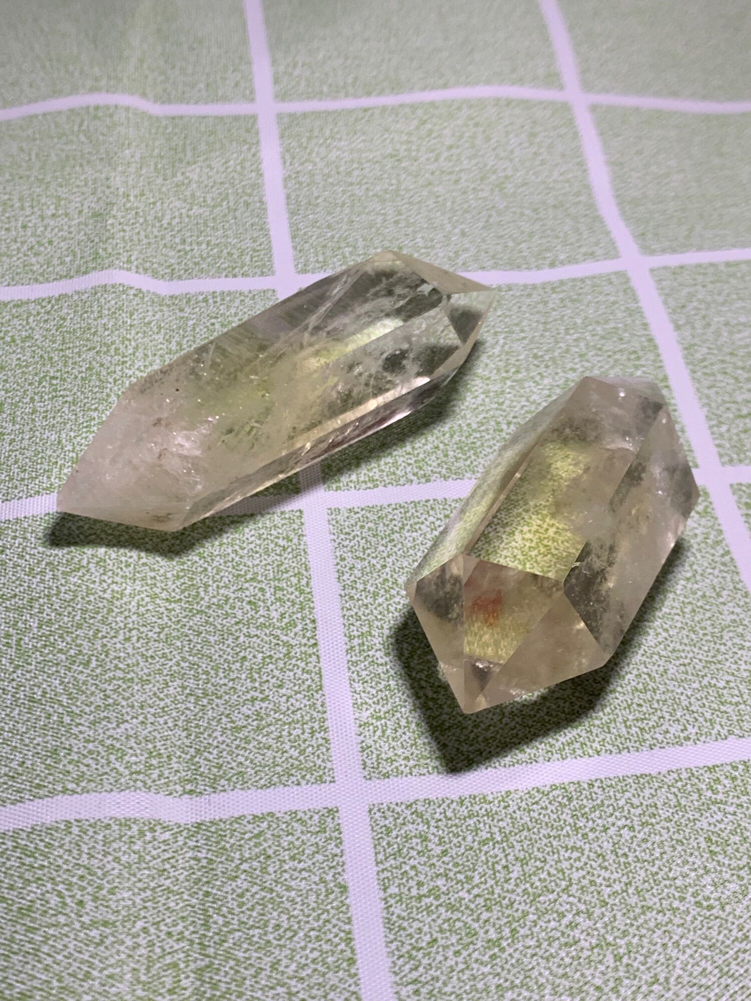 Trụ thạch anh vàng pha lê vân đá đẹp - NATURAL CITRINE POINT