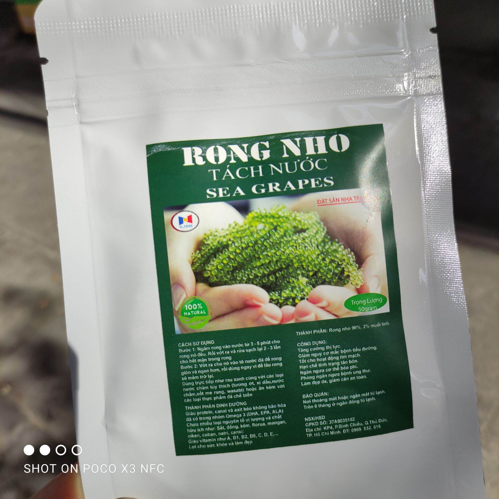 rong nho tách nước gói 50gr  tặng kèm sốt mè
