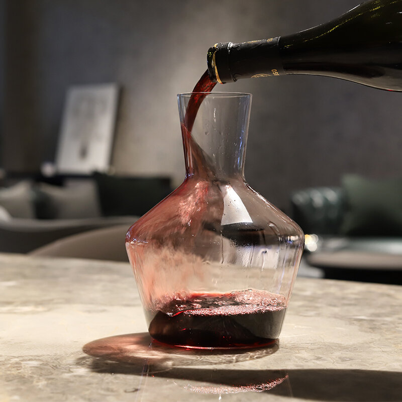 Ultra-Thin Geometric Crystal Wine Decanter Lead-Free Home Use Wine Pouring Pot Pure Color Handmade Glass Wine Serving Set