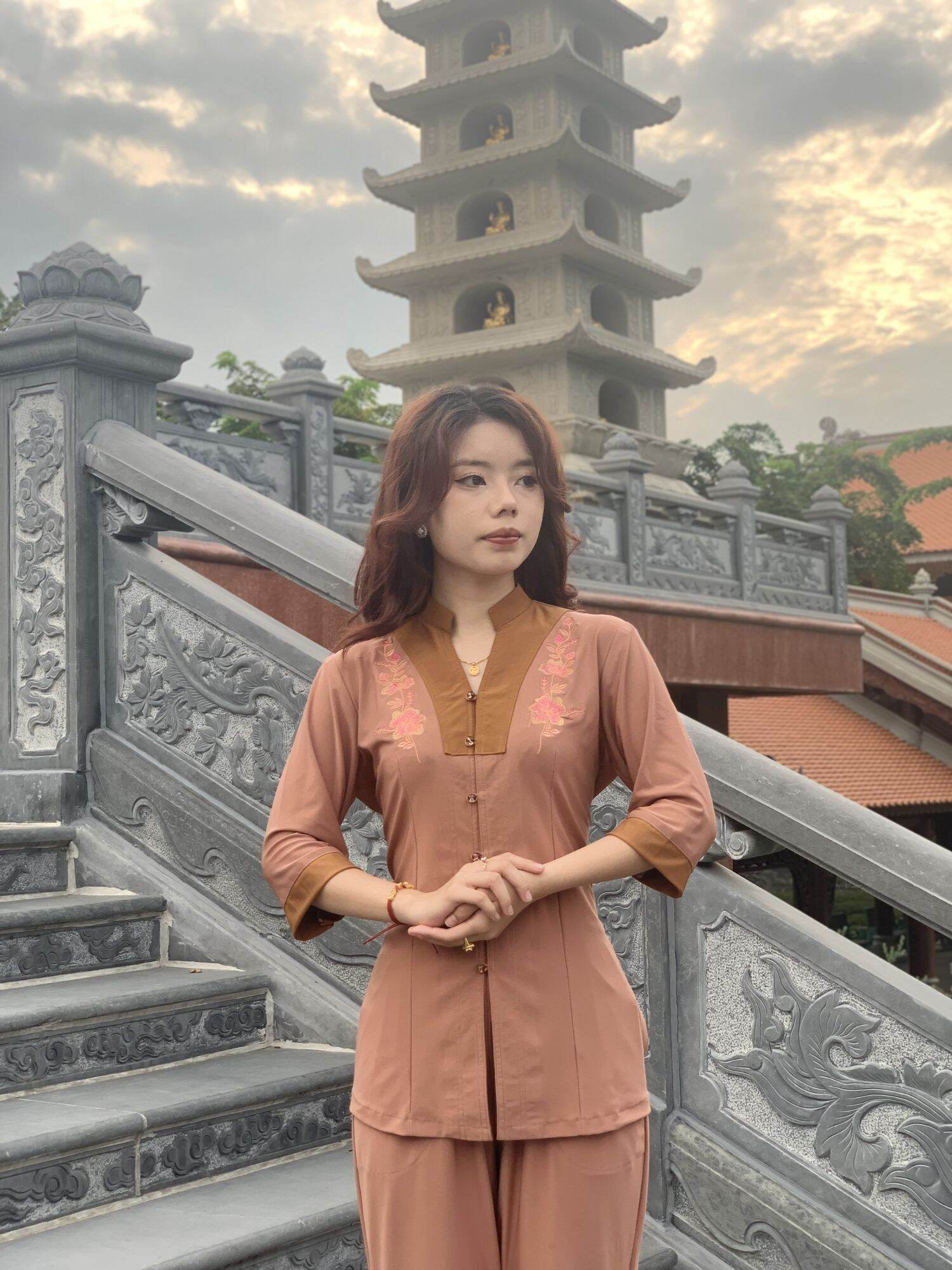 ĐỒ LAM ĐI CHÙA MẪU NỮ THUN PHỐI CHỮ Y LOẠI 1