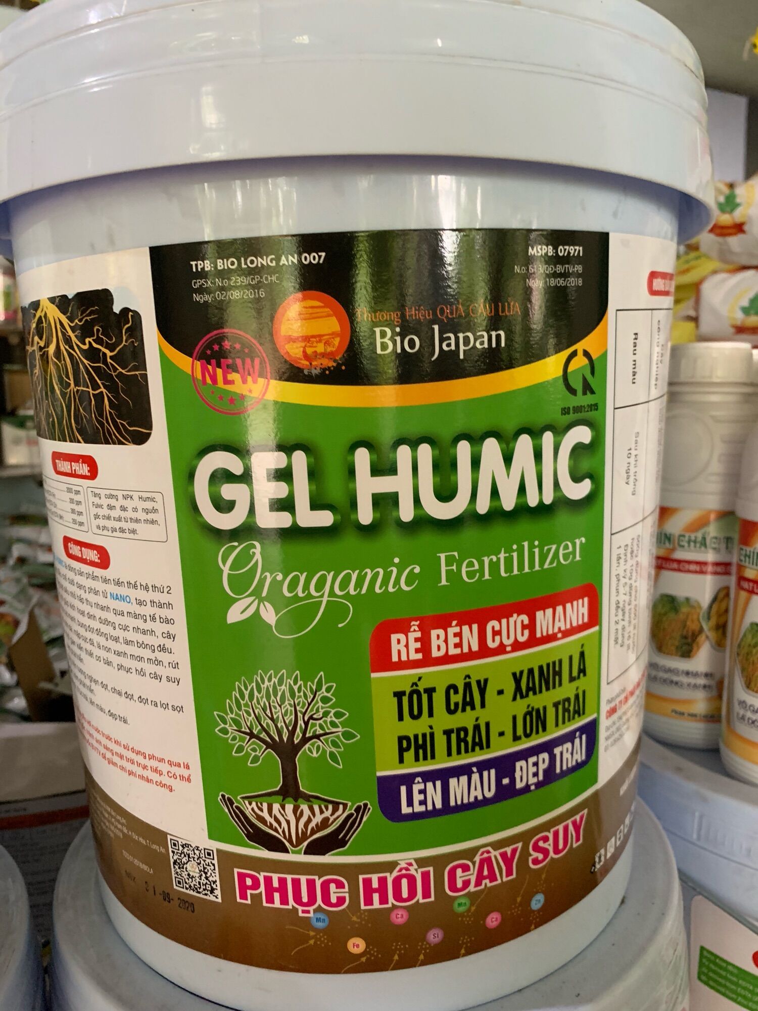 Gel Humic của thương hiệu quả cầu lửa xô 20kg