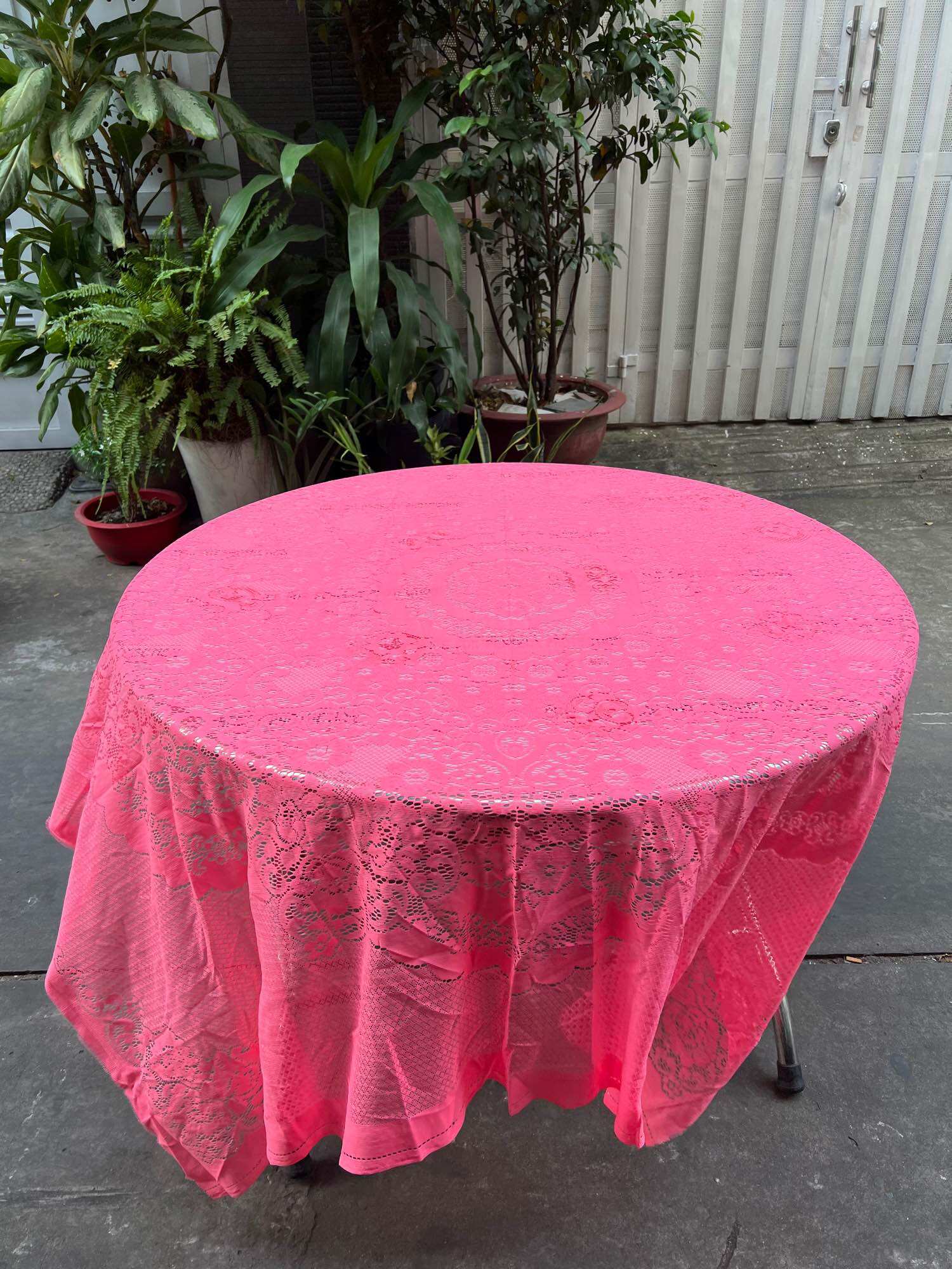 Khăn trải bàn Ren 1m7 x 1m7,Chất dày