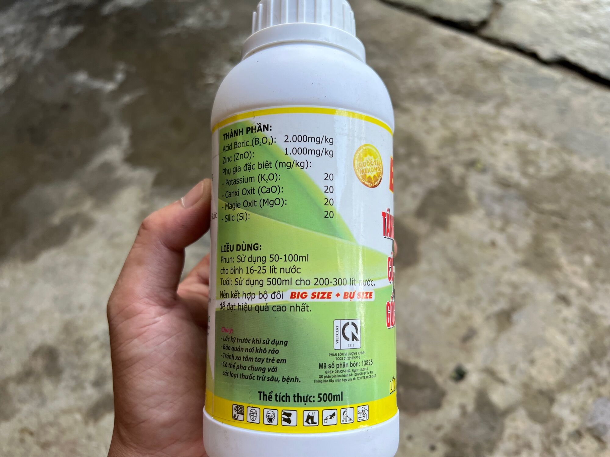Phân bón mập thân nở gốc mập cọng dưỡng rễ to đế big size 500ml