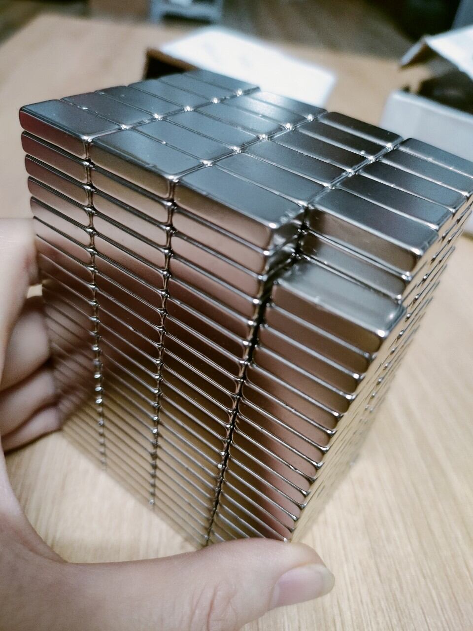 Nam châm viên 20x10x5mm, Nam châm đất hiếm siêu mạnh