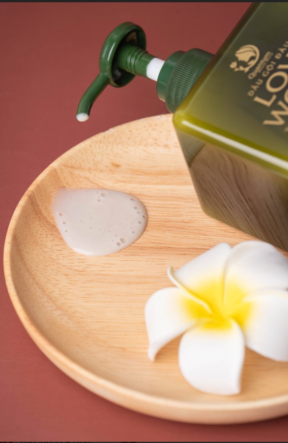 Dầu Gội Tinh Chất Bưởi