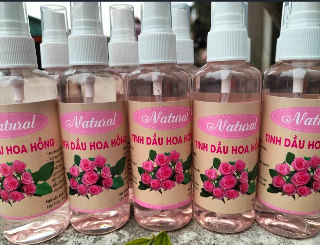 Chai xịt tinh dầu hoa hồng 100ml