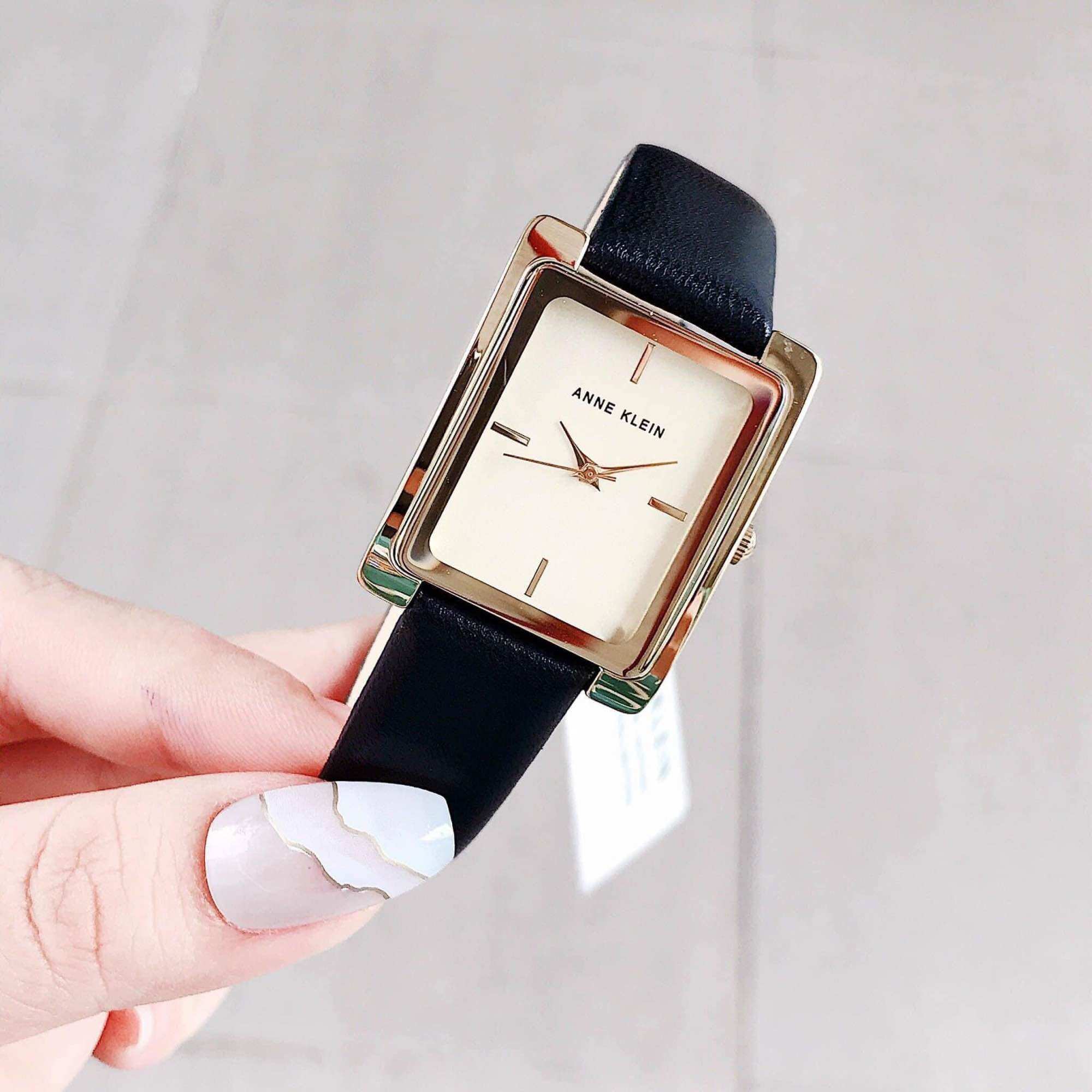 Đồng hồ nữ Anne Klein dây da, size 35x28mm