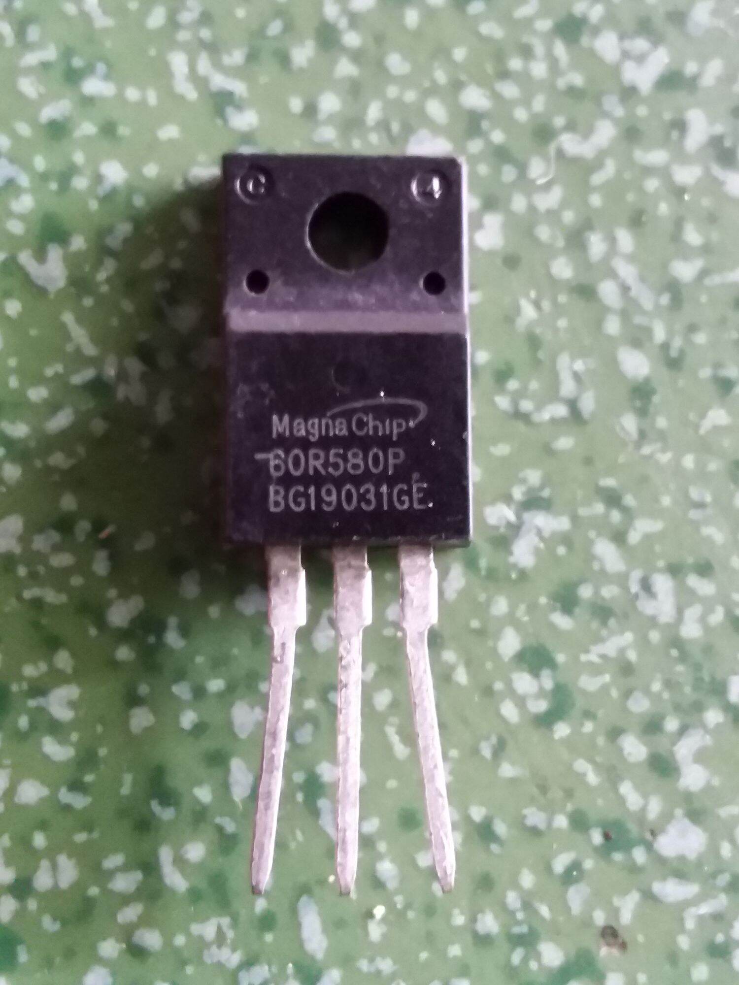 1 CHIẾC MOSFET 60R580P