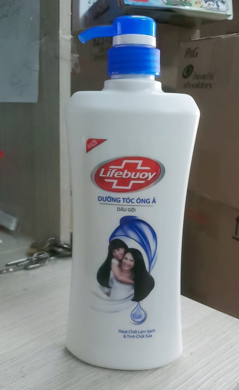 Dầu gội Lifebuoy 640g