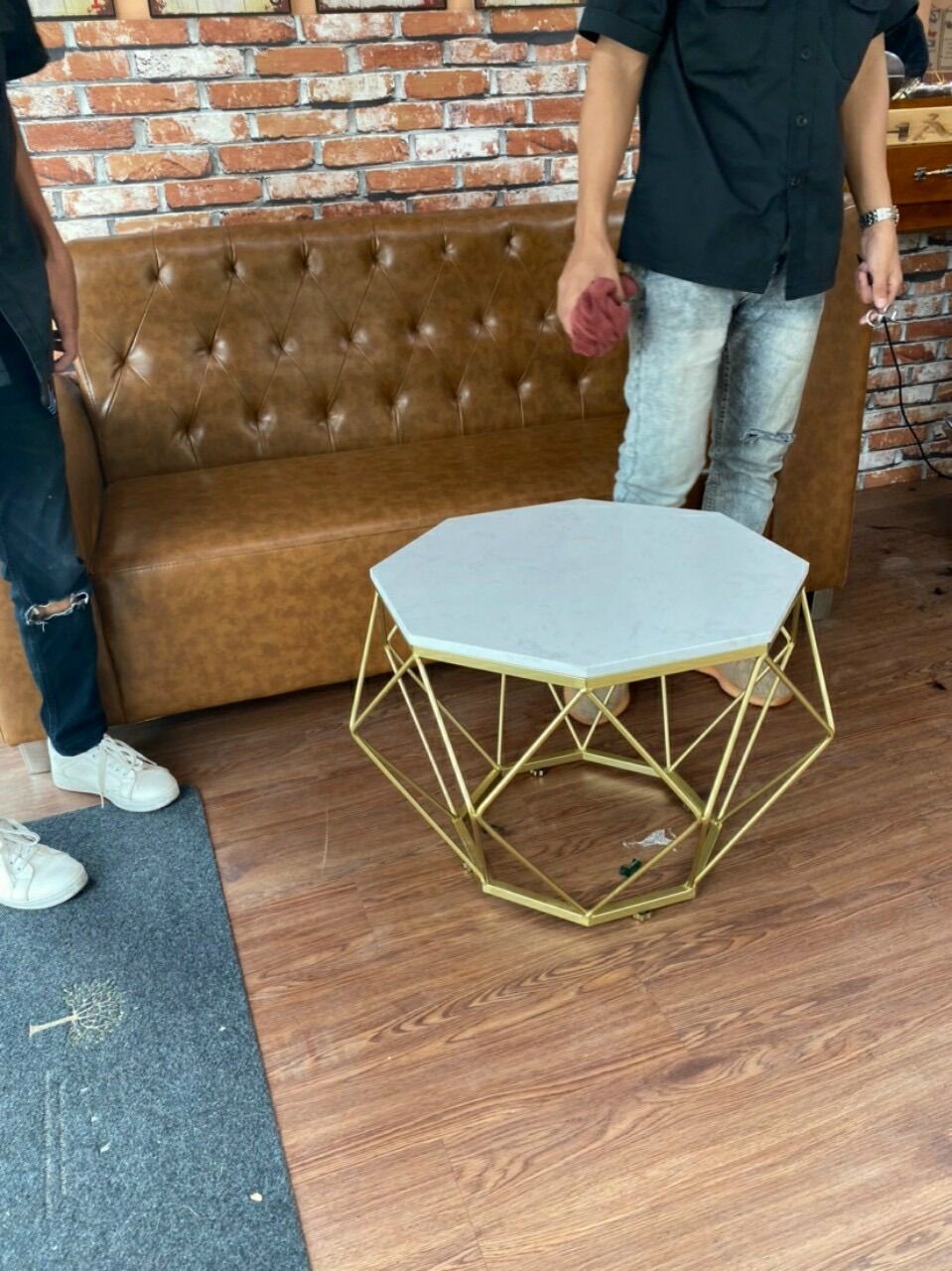 Bàn trà kim cương / bàn sofa mặt đá rộng 60