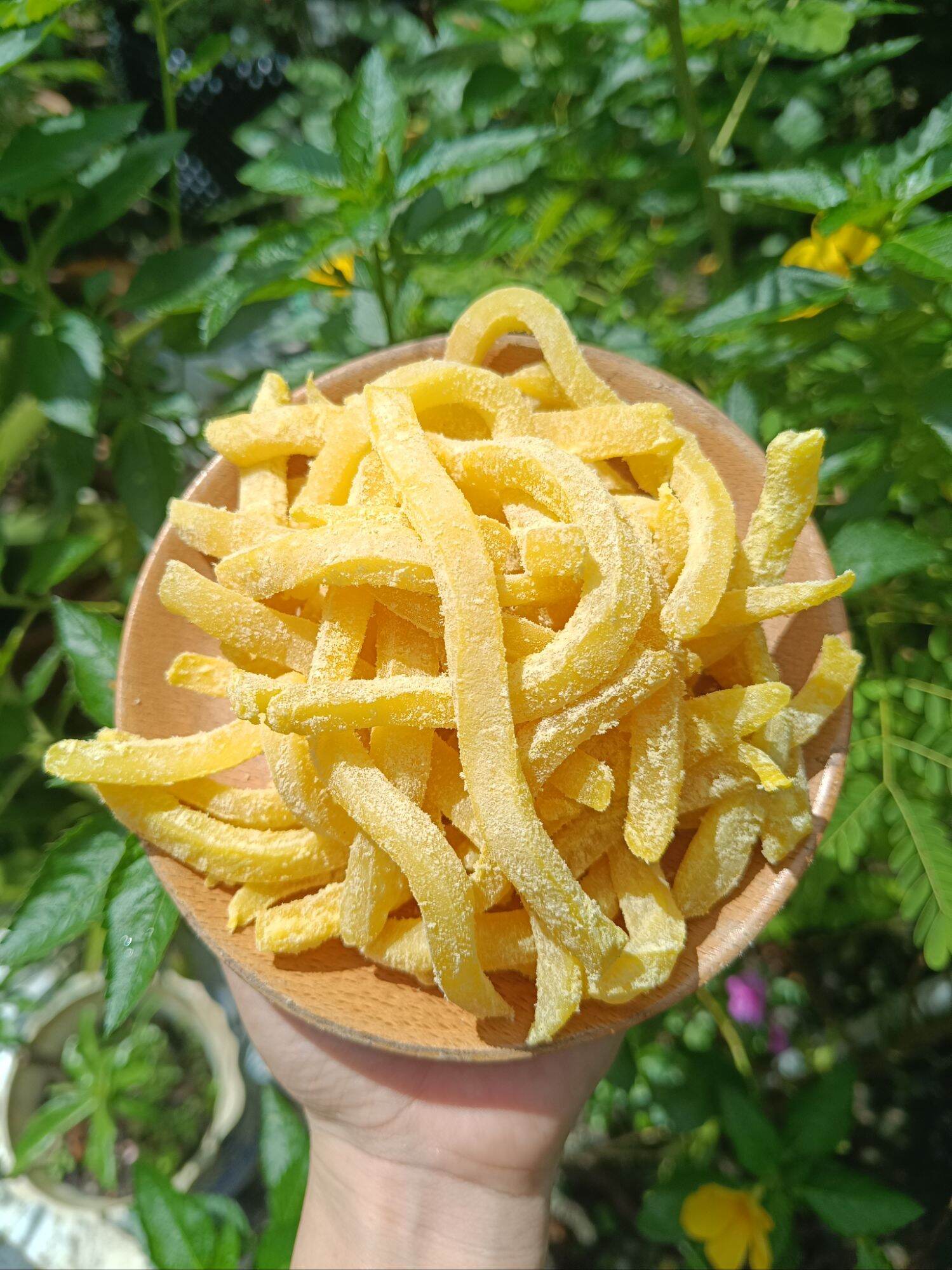 Mứt dừa non sợi vị chanh dây 500g
