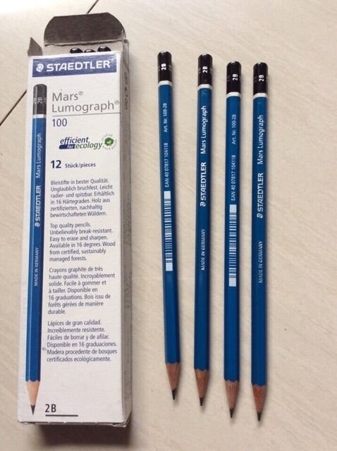 1 cây chì Đức 100 2B( hàng nhập)