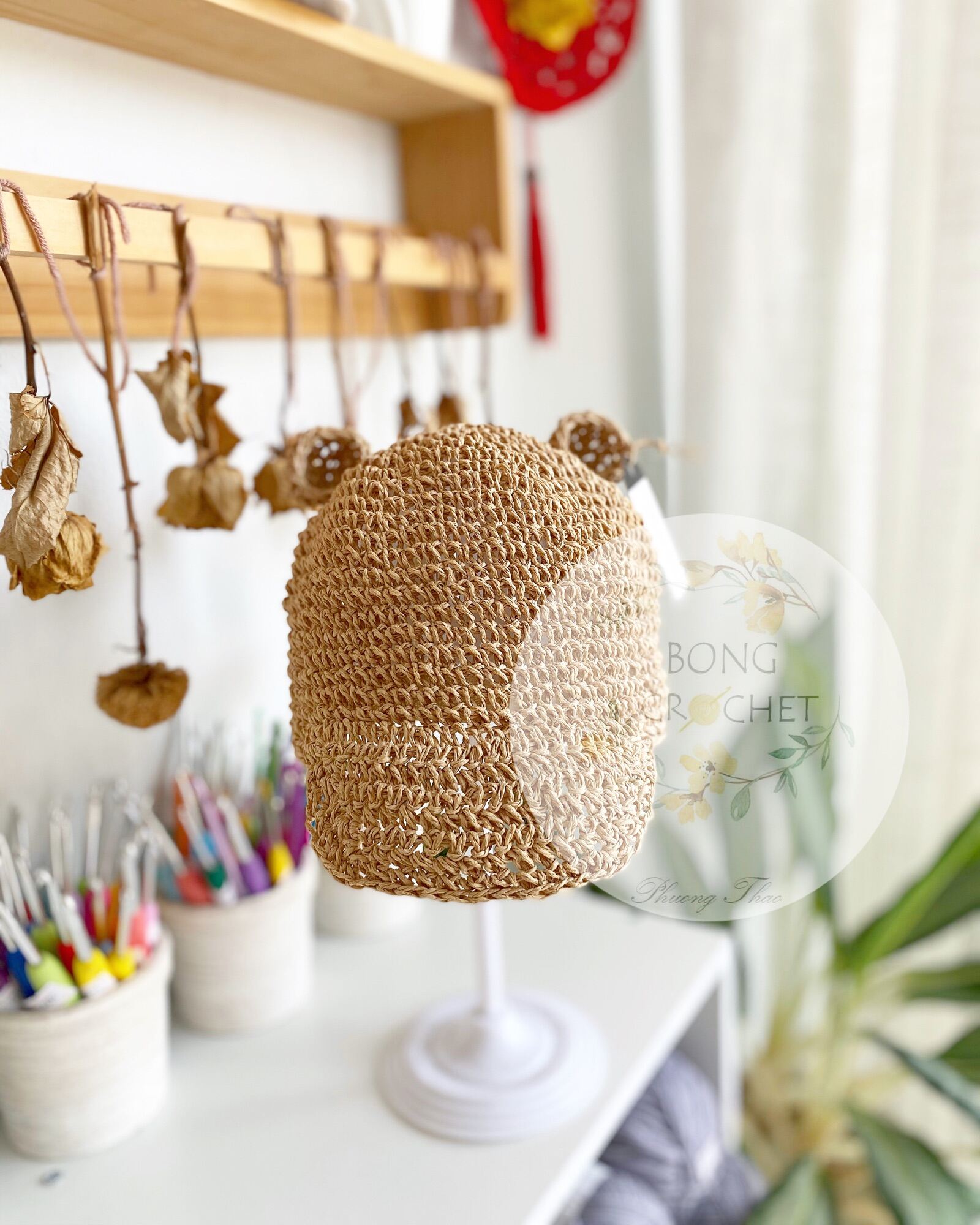 Mũ len cói crochet xinh cho bé be gấu