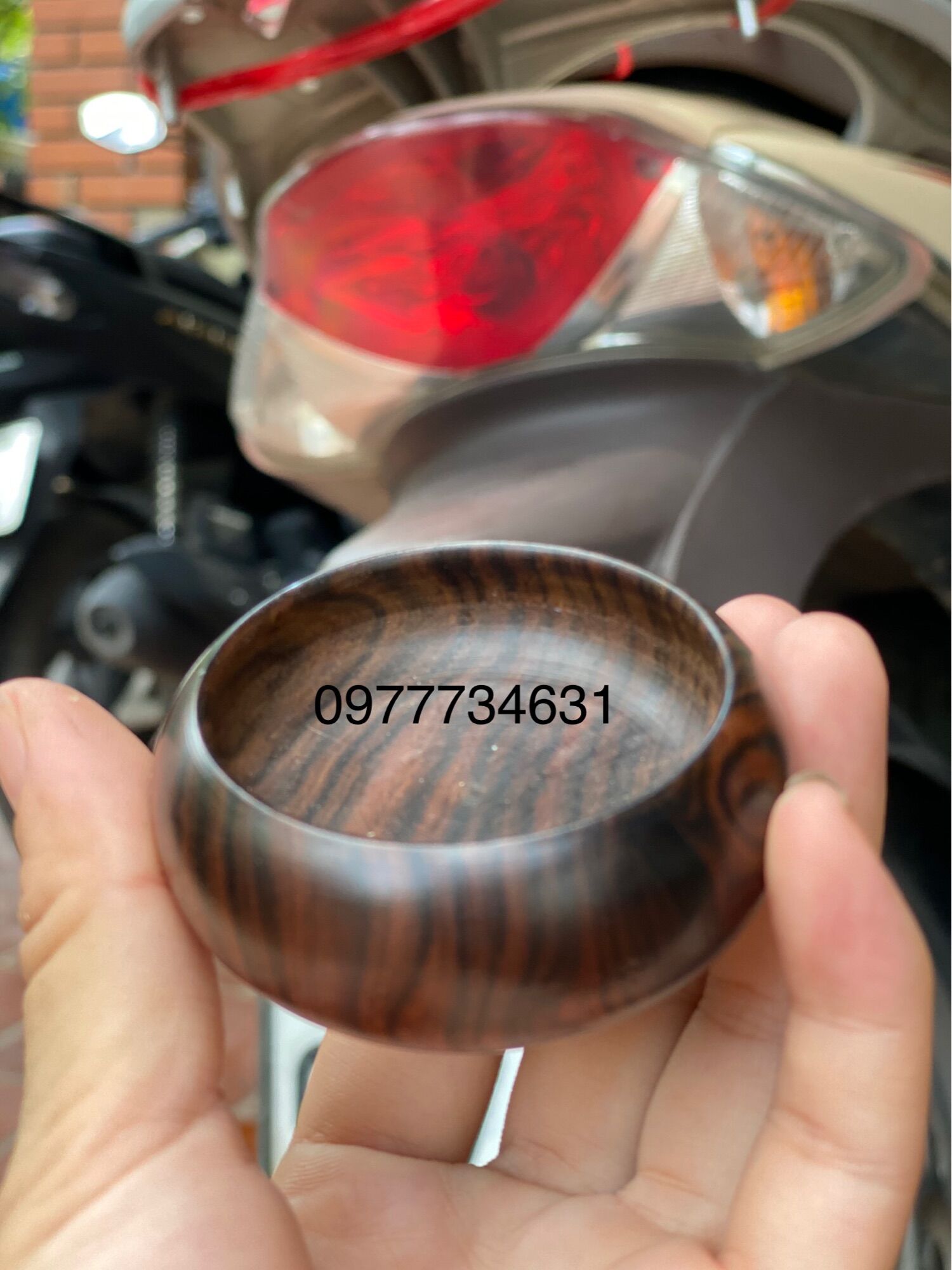 Cóng gỗ mun đựng sâu cho chim cao cấp phụ kiện lồng chim chích choè
