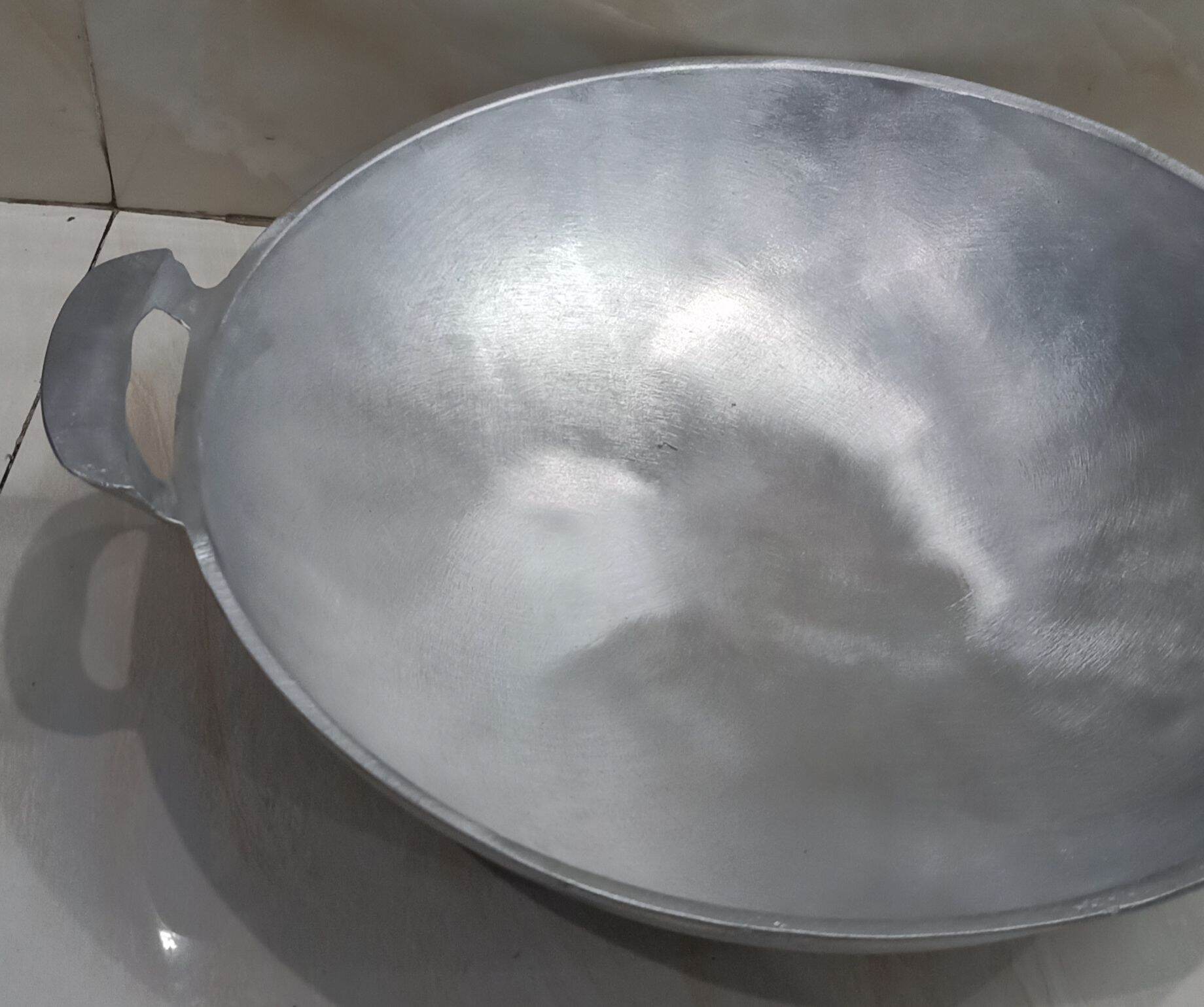 Chảo gang đúc đường kính 40.5 cm