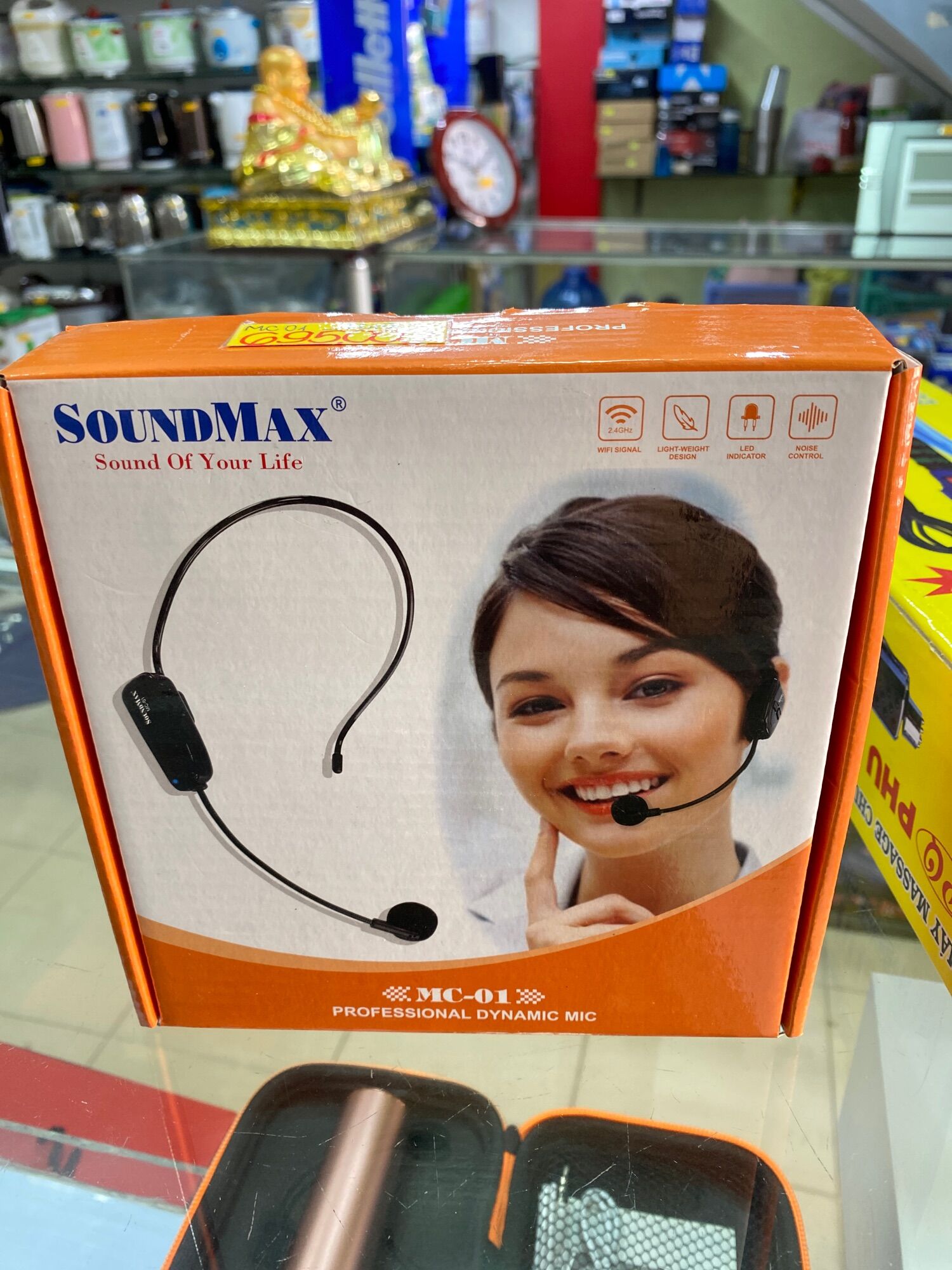 Microphone đeo tai không dây SoundMax MC-01