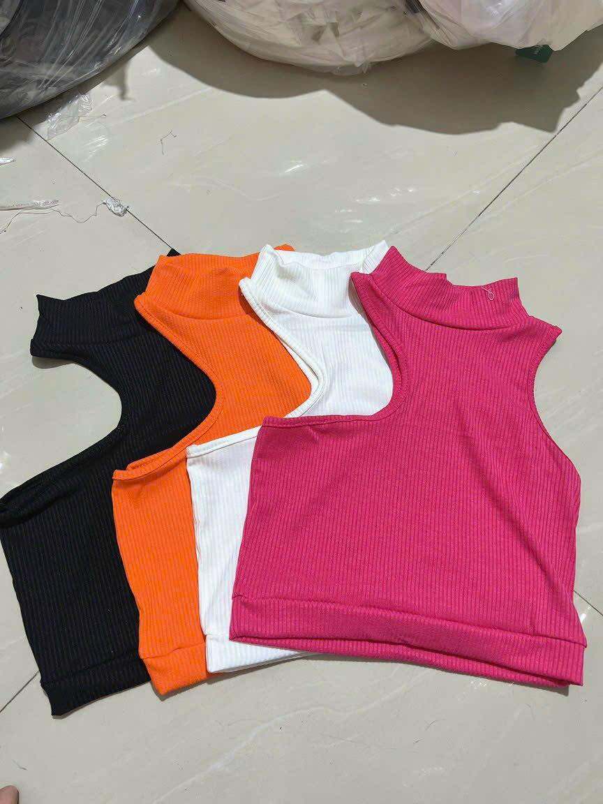 Áo Croptop Ba Lỗ Cổ Lọ Khoét Vai