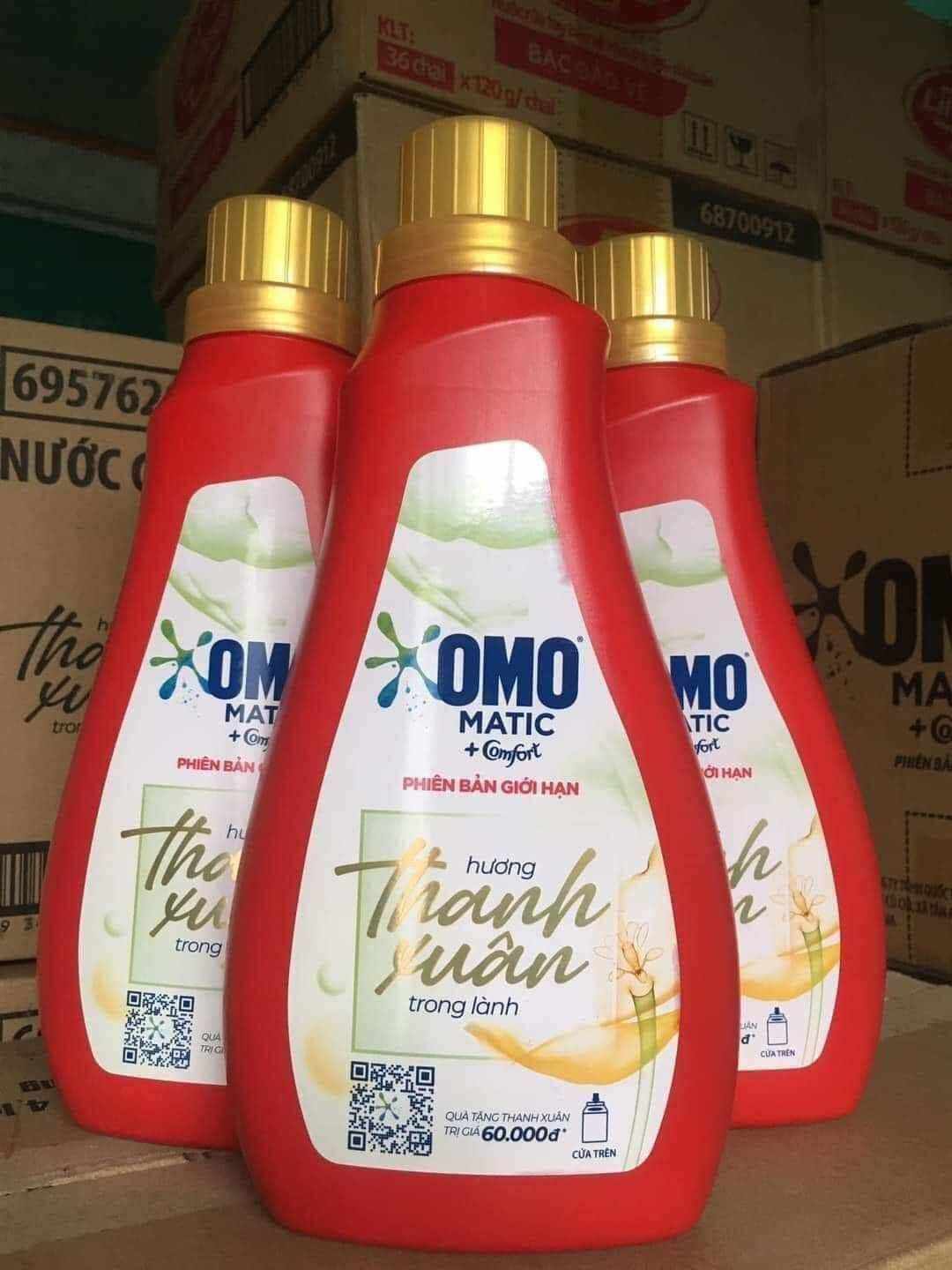 Nước giặt Omo Matic 720g