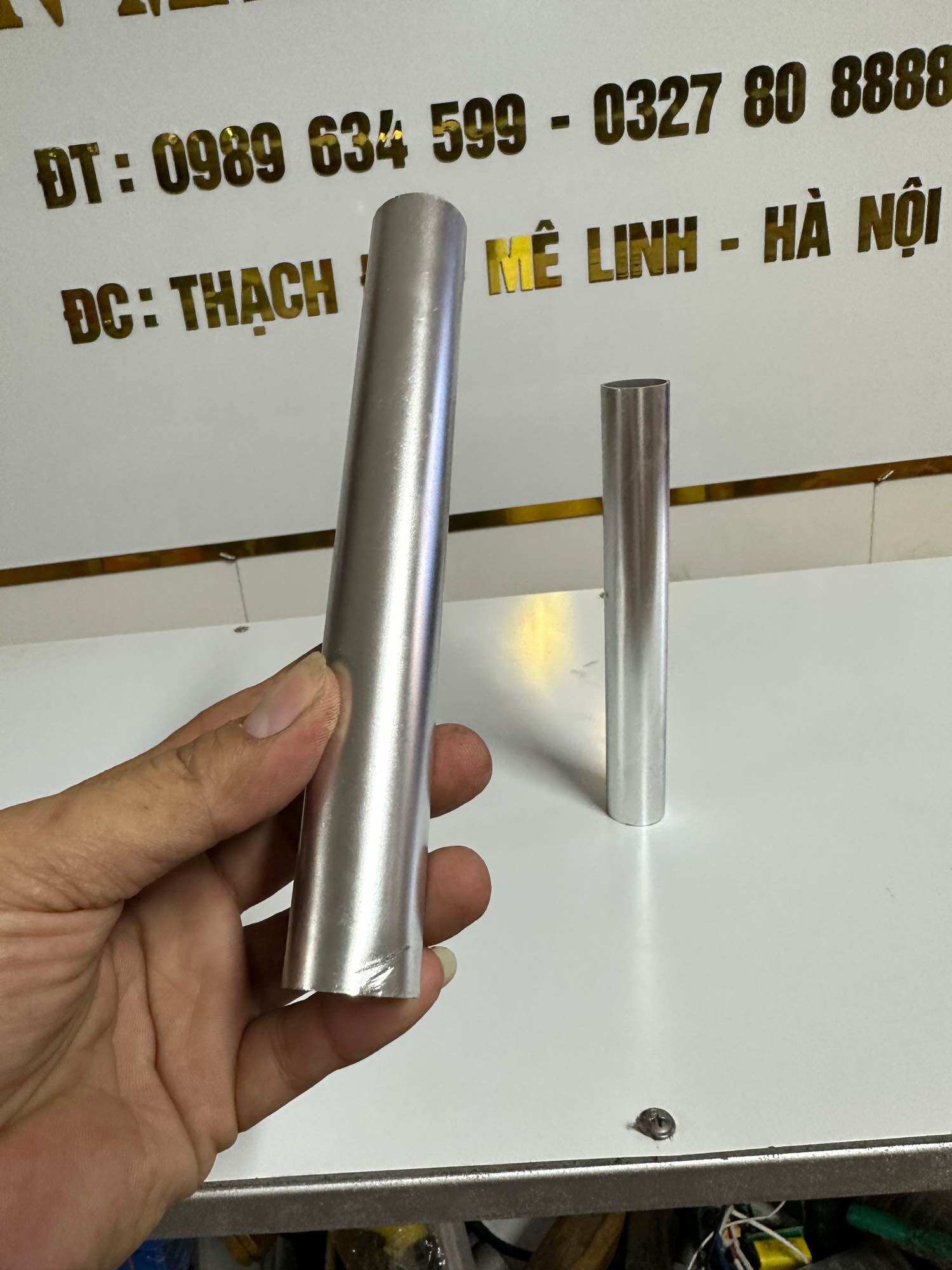 Trục đầm thước. Ống dẫn hướng ty đầm thước