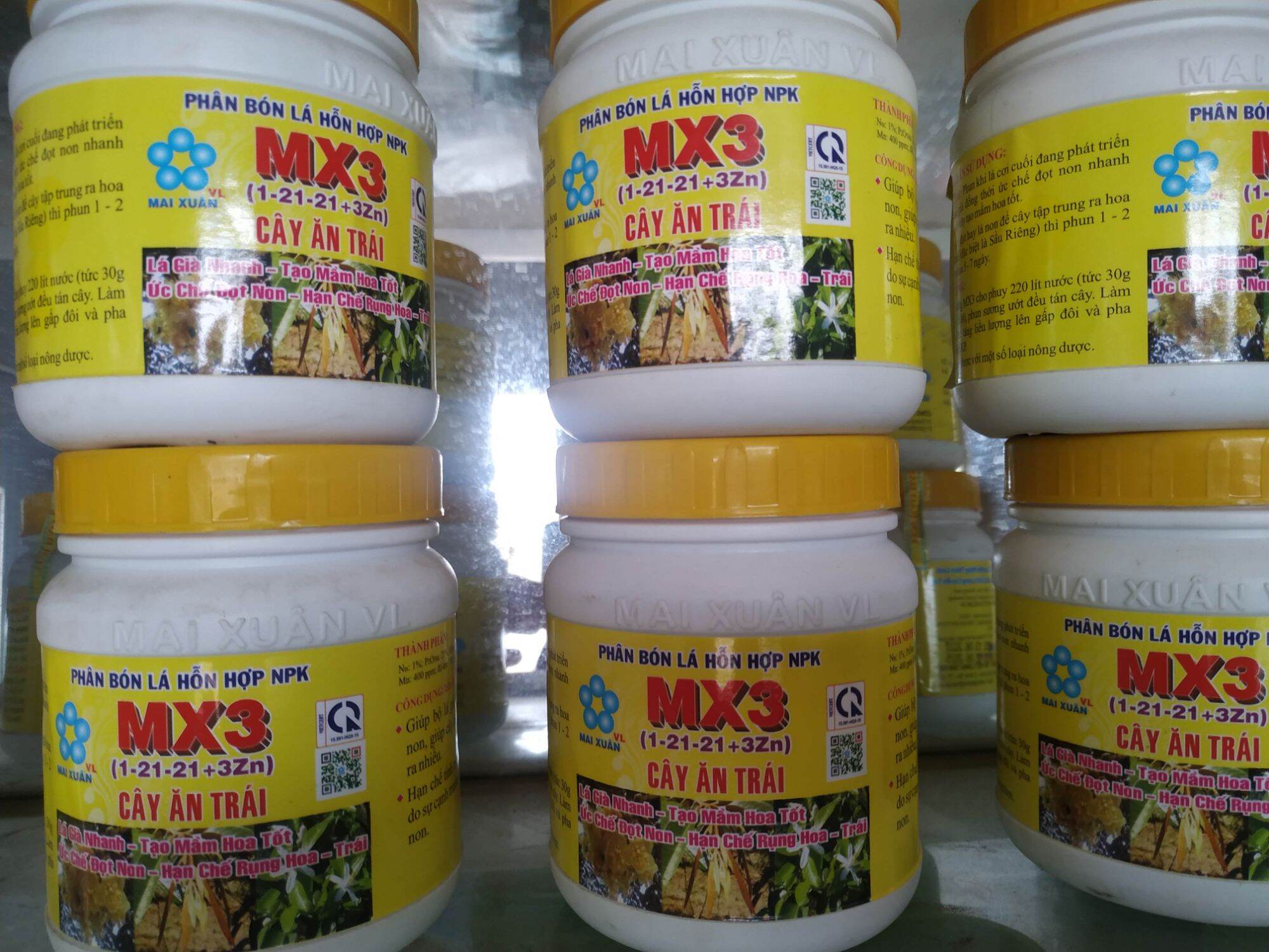 Phân bón lá MX3 hũ 400gr. tạo mầm hoa, già lá nhanh, ức chế đọt, hạn chế rụng hoa trái