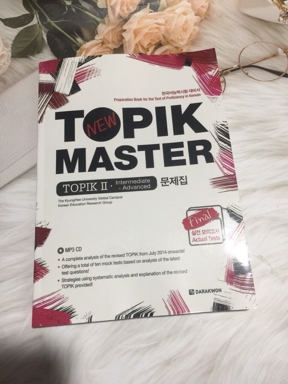 Luyện đề topik master quyển dày nhất