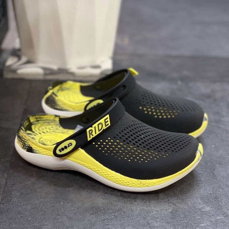 Crocs. Dép sục Crocs Literide 360 đen họa tiết, hàng full box xịn xò