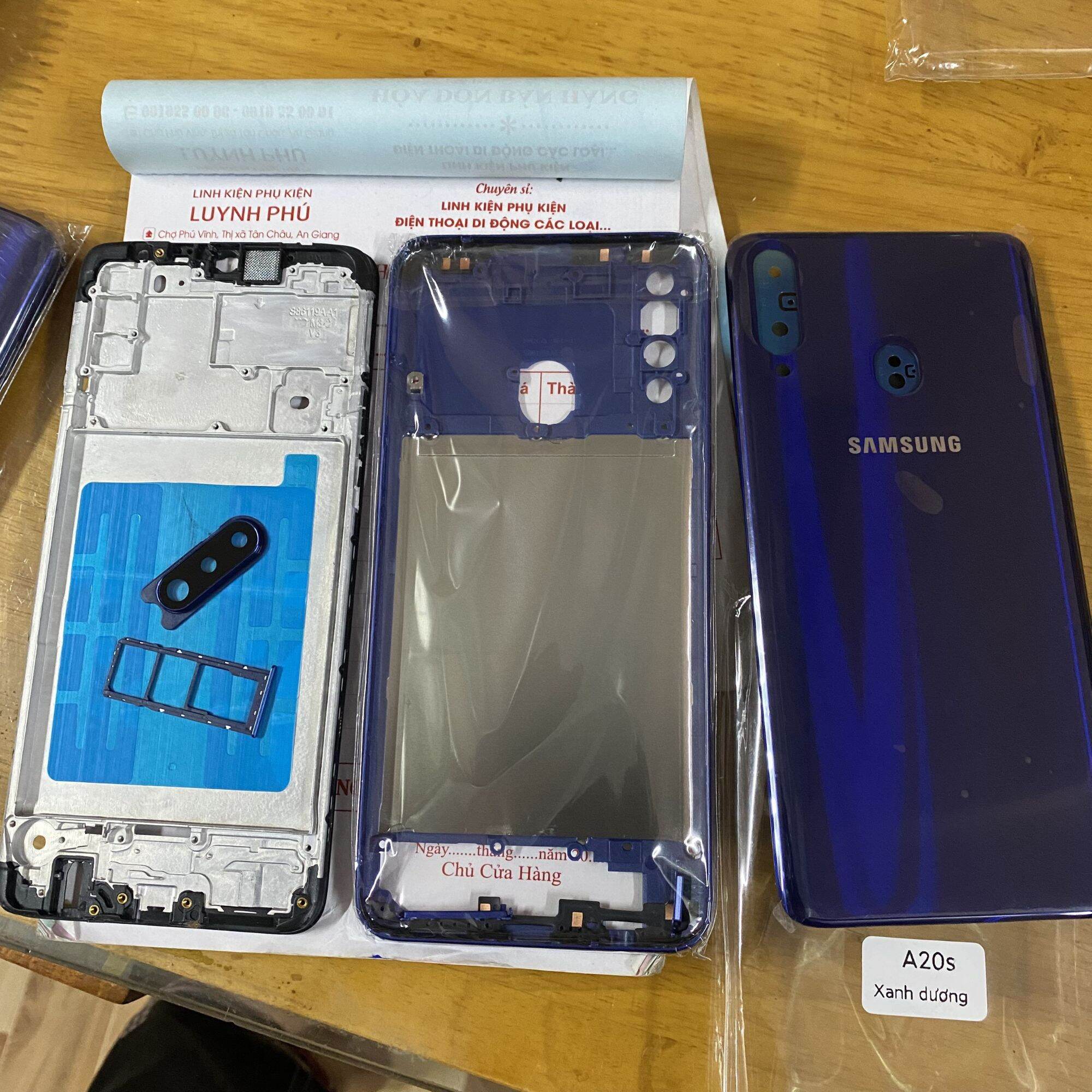 Vỏ samsung A20s có khay sim bao test