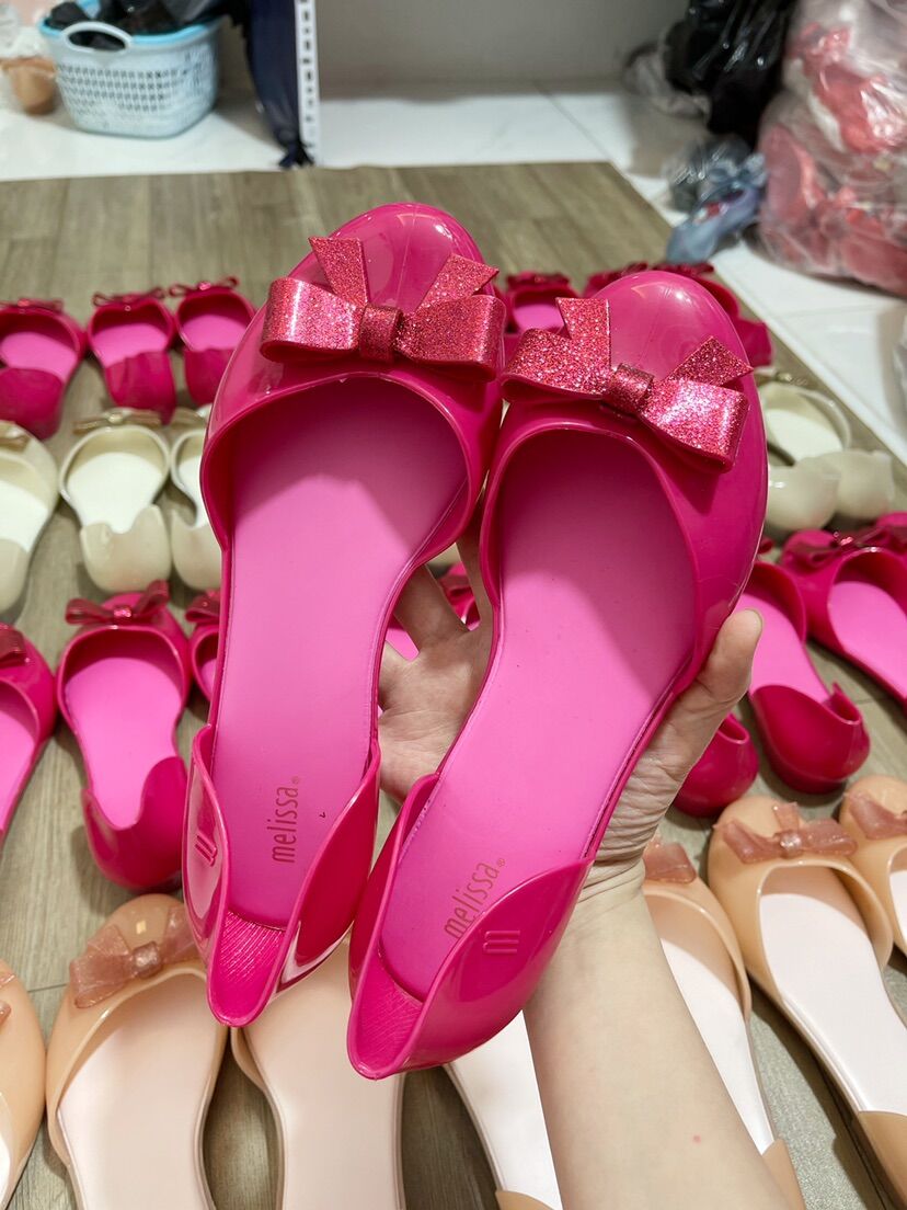 Giày nữ nhựa thơm Melissa size 39