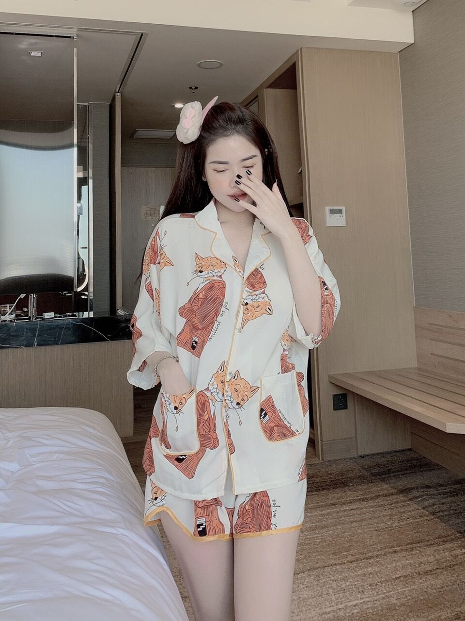 Bộ Đùi ngủ lụa mango cánh dơi xuất sắc