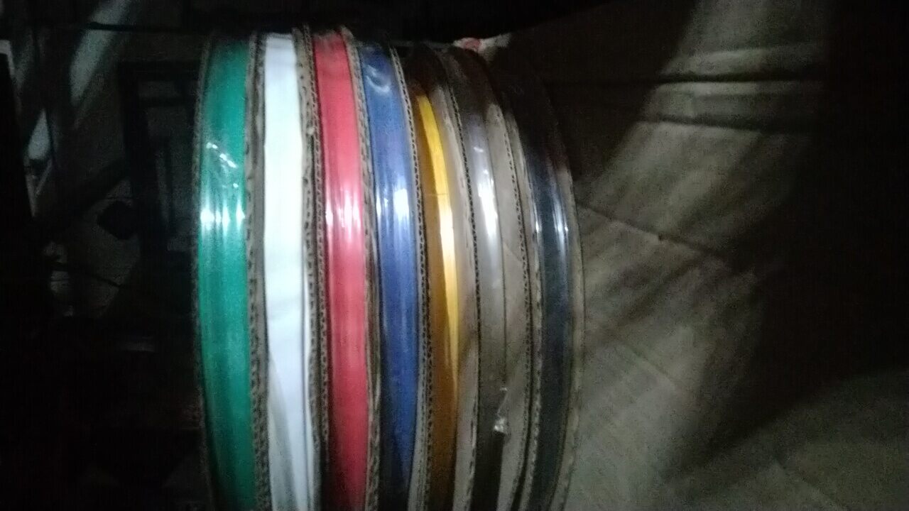 Nguyên cuộn 100 mét ống gen co nhiệt phi 8 .