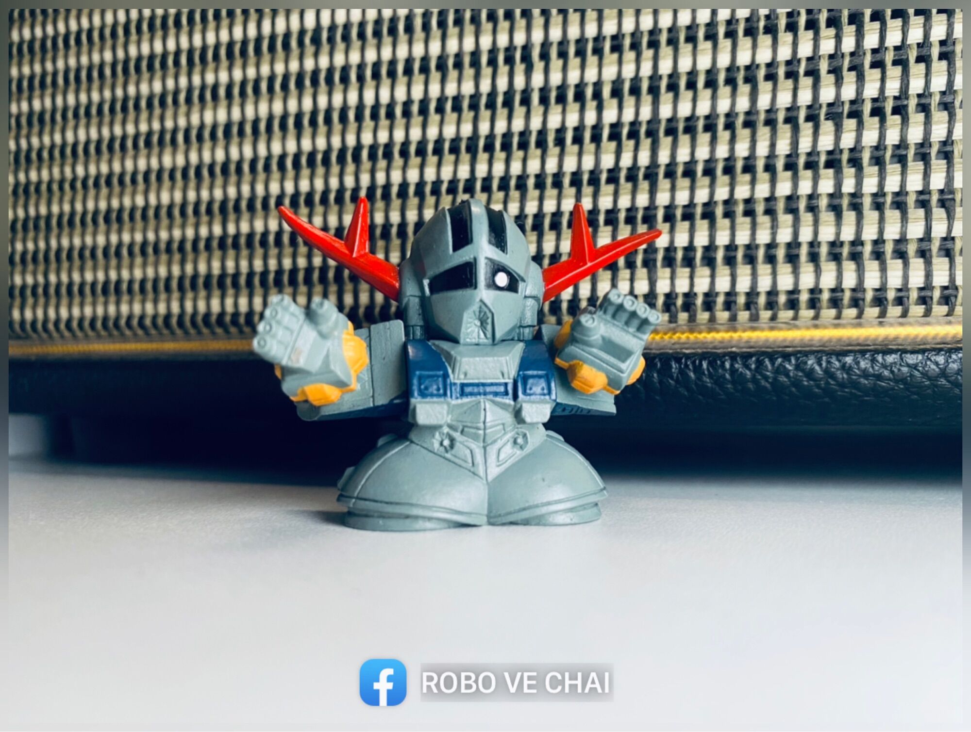 Mô hình gashapon gundam 2nd