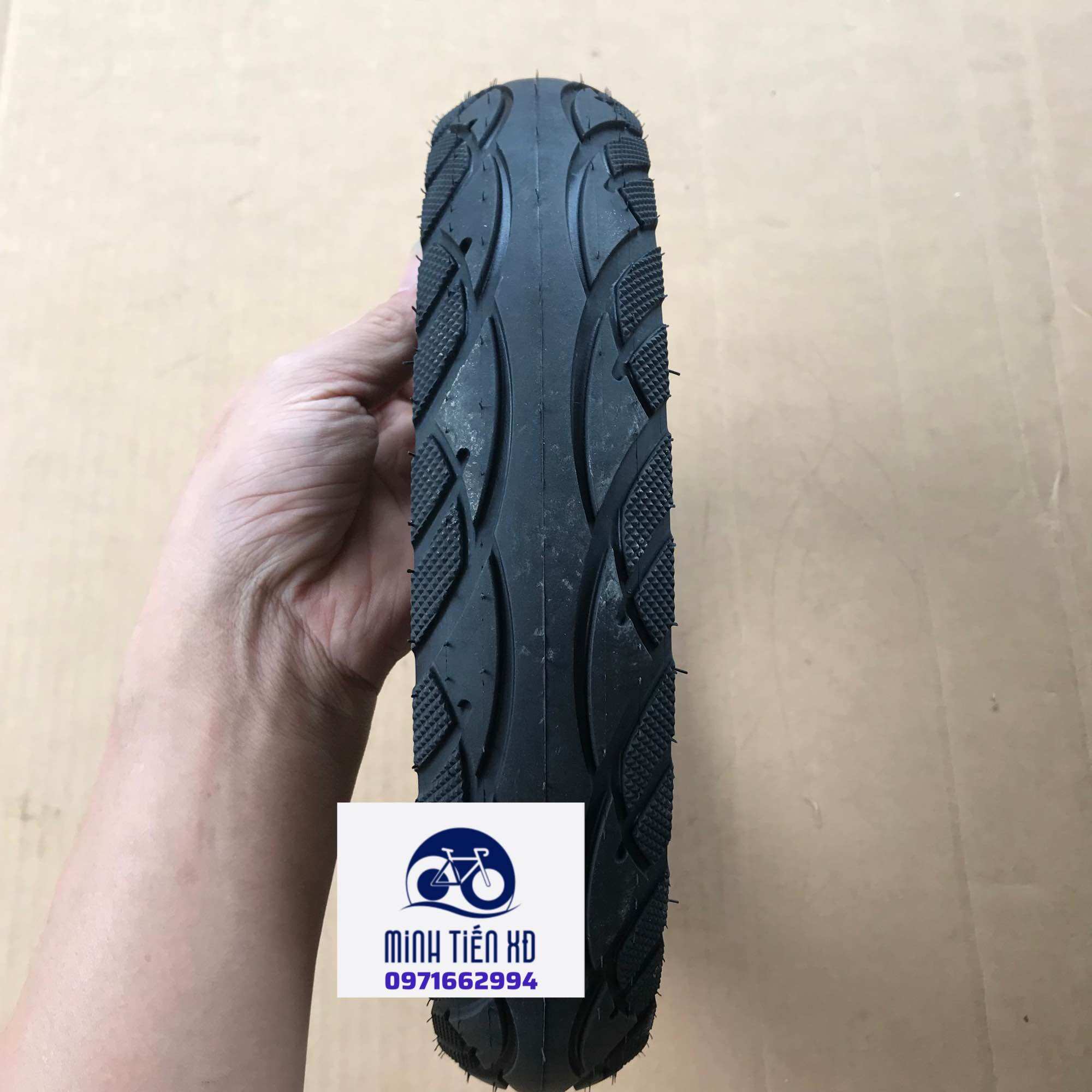 Lốp 12x2.50 không săm cho xe đạp điện