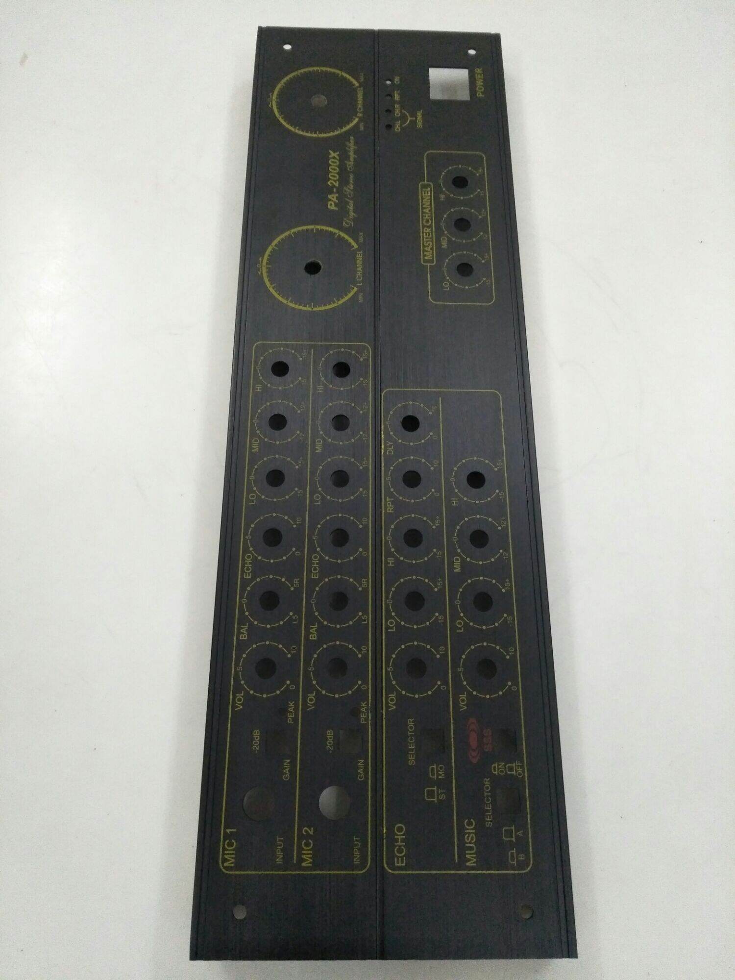 Mặt âm ly nhôm