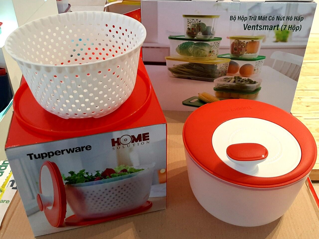 Dụng cụ quay rau Tupperware Spinning Chef