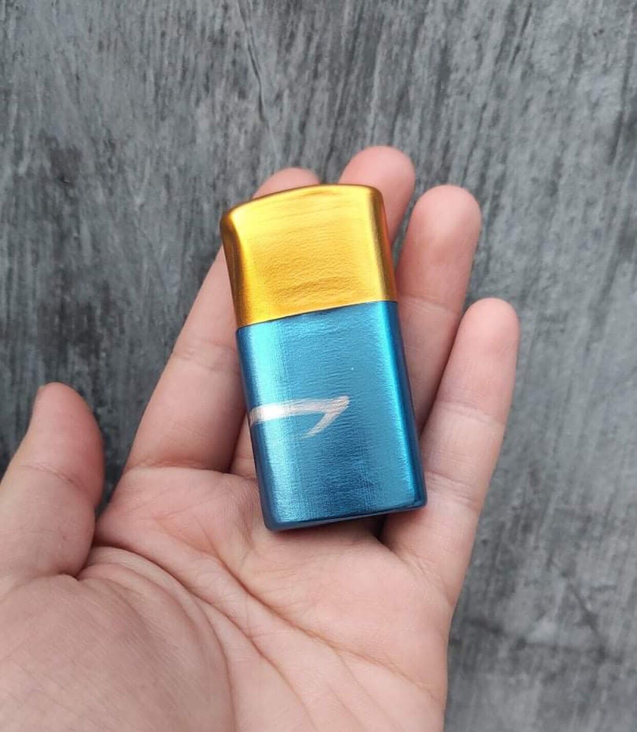 Combo 3 đá lửa và 1 bật lửa