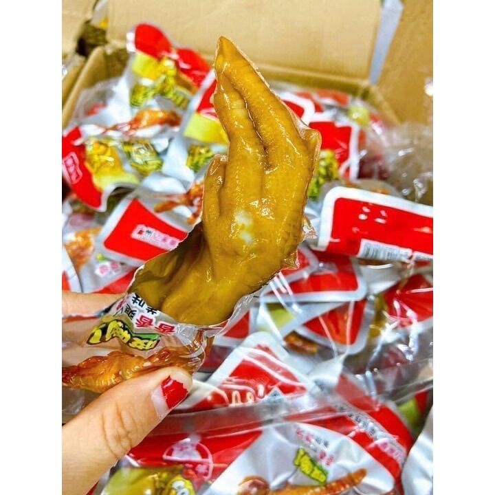 Chân gà cay Tứ Xuyên