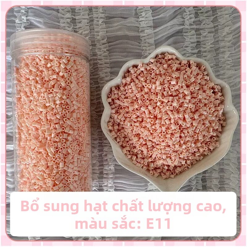 Hạt Màu Đa Sắc Trong Suốt Đen Trắng 2.6mm Dung Lượng Lớn
