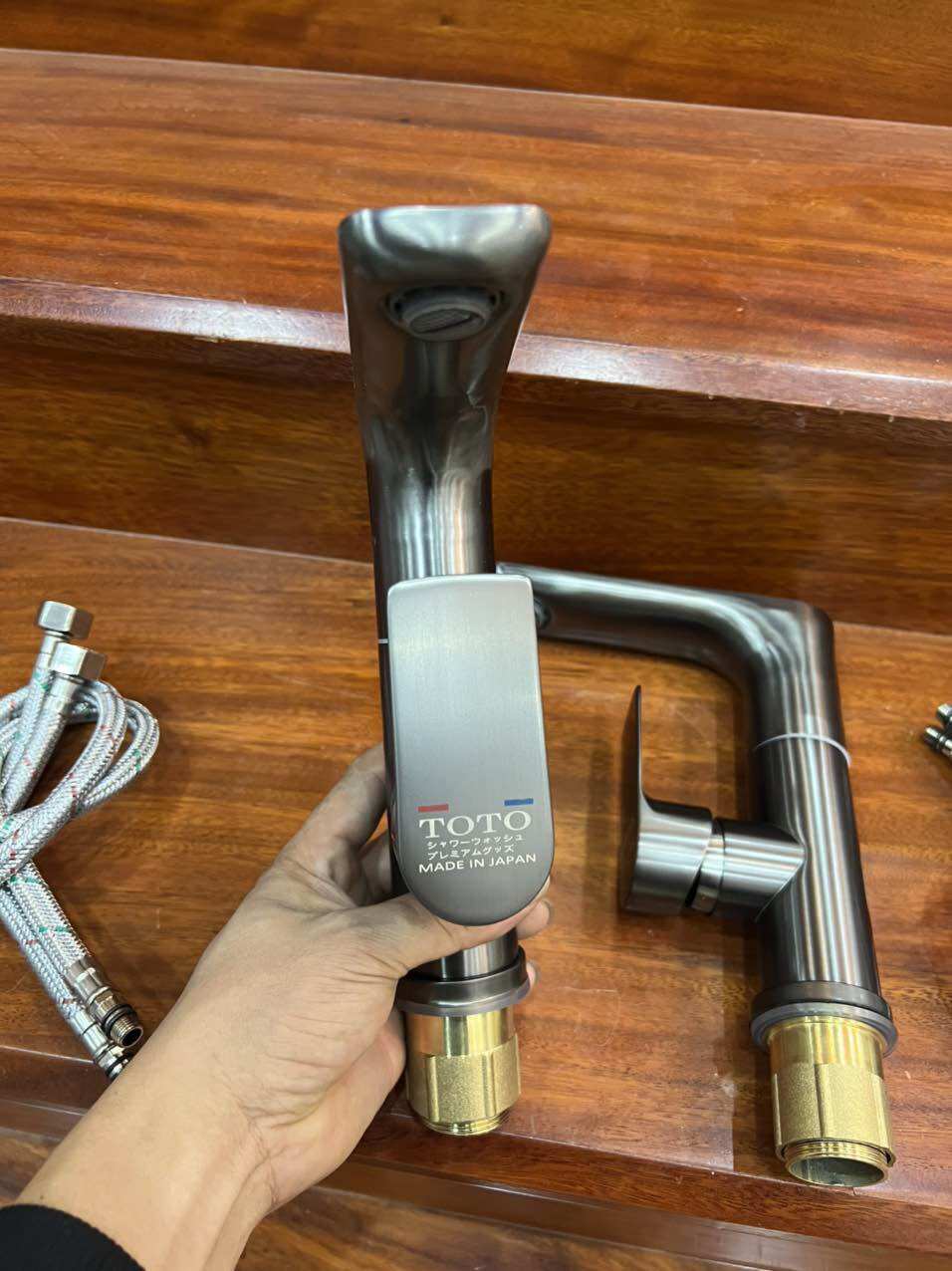 Vòi nóng lạnh hàng nhật bãi còn mới 98%(made in japan)