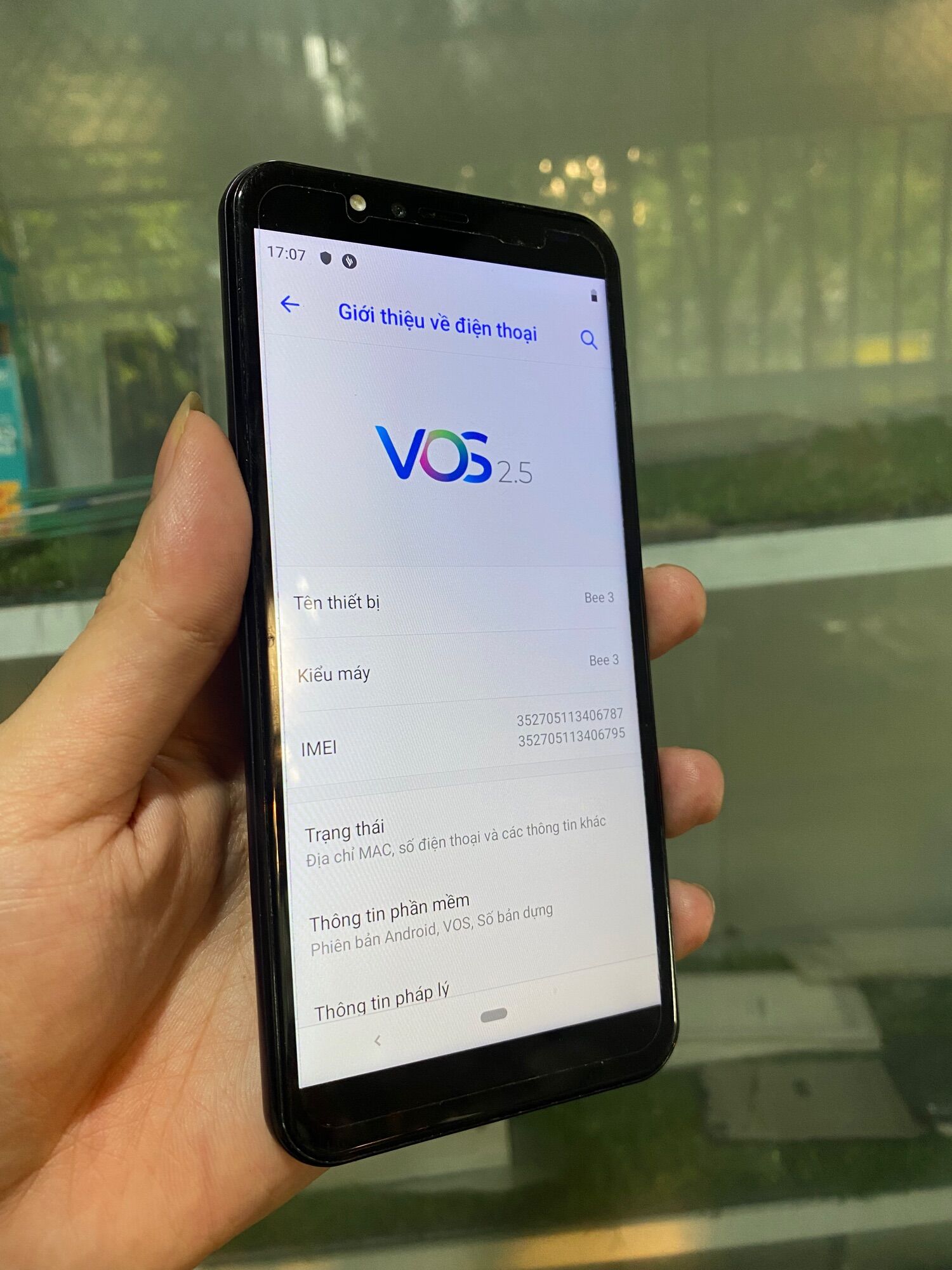 Điện thoại vsmart bee3