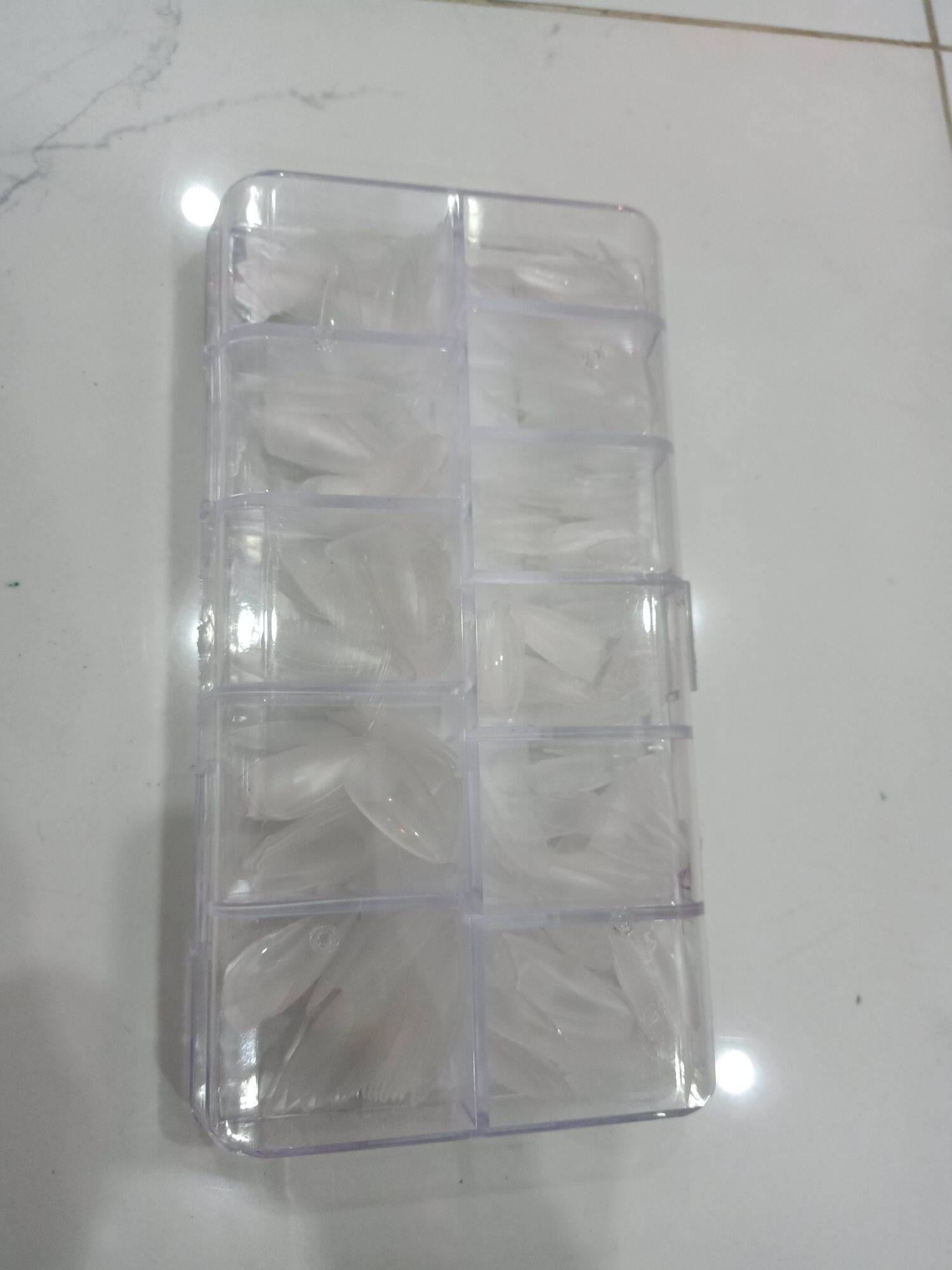 Móng úp đủ form: vuông bầu, nhọn , than