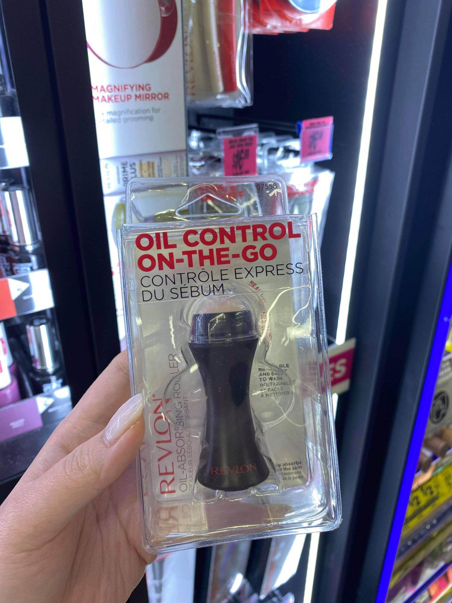 Thanh lăn hút dầu Revlon