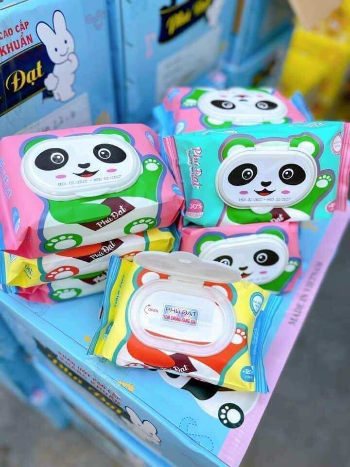 Thùng 10 gói khăn ướt gấu dâu Phú Đạt