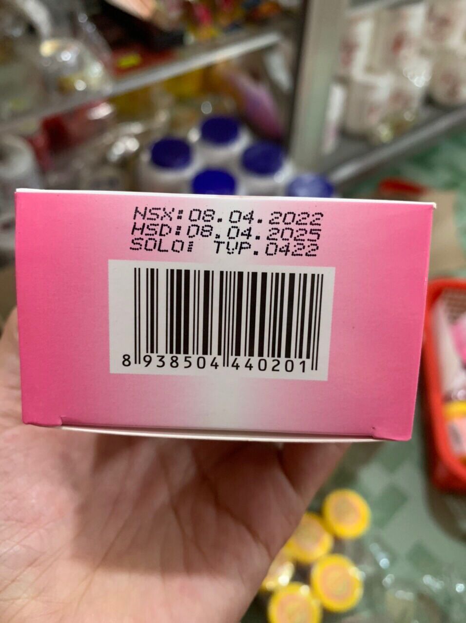 1 Jar of Chi Chi Skin Whitening Cream, 20g (Genuine Vietnamese Product)