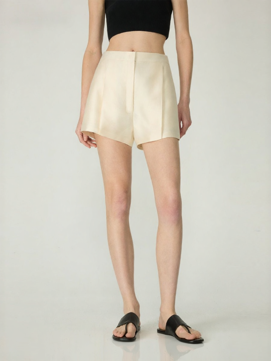 KEIGAN | Lightweight Luxe 32mm Silk Wool A-line Blossom Scallop Shorts Giá 3,688,000 Đồng*Miễn phí vận chuyển