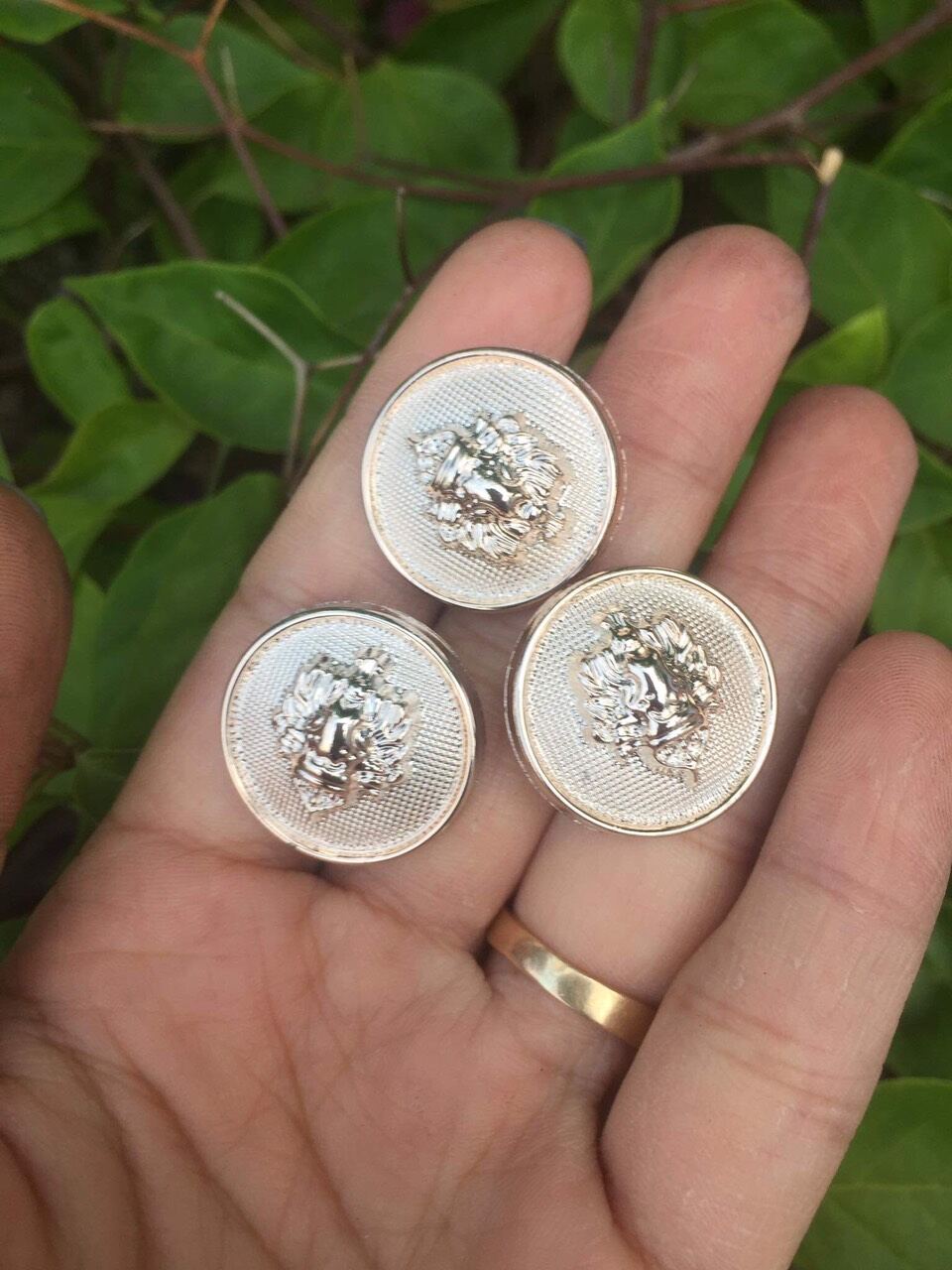 Nút vest 2cm có 3 mẫu khách chọn siêu đẹp