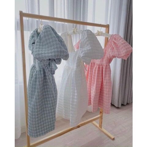 Đầm bbd gấm xốp nơ lưng tay phồng