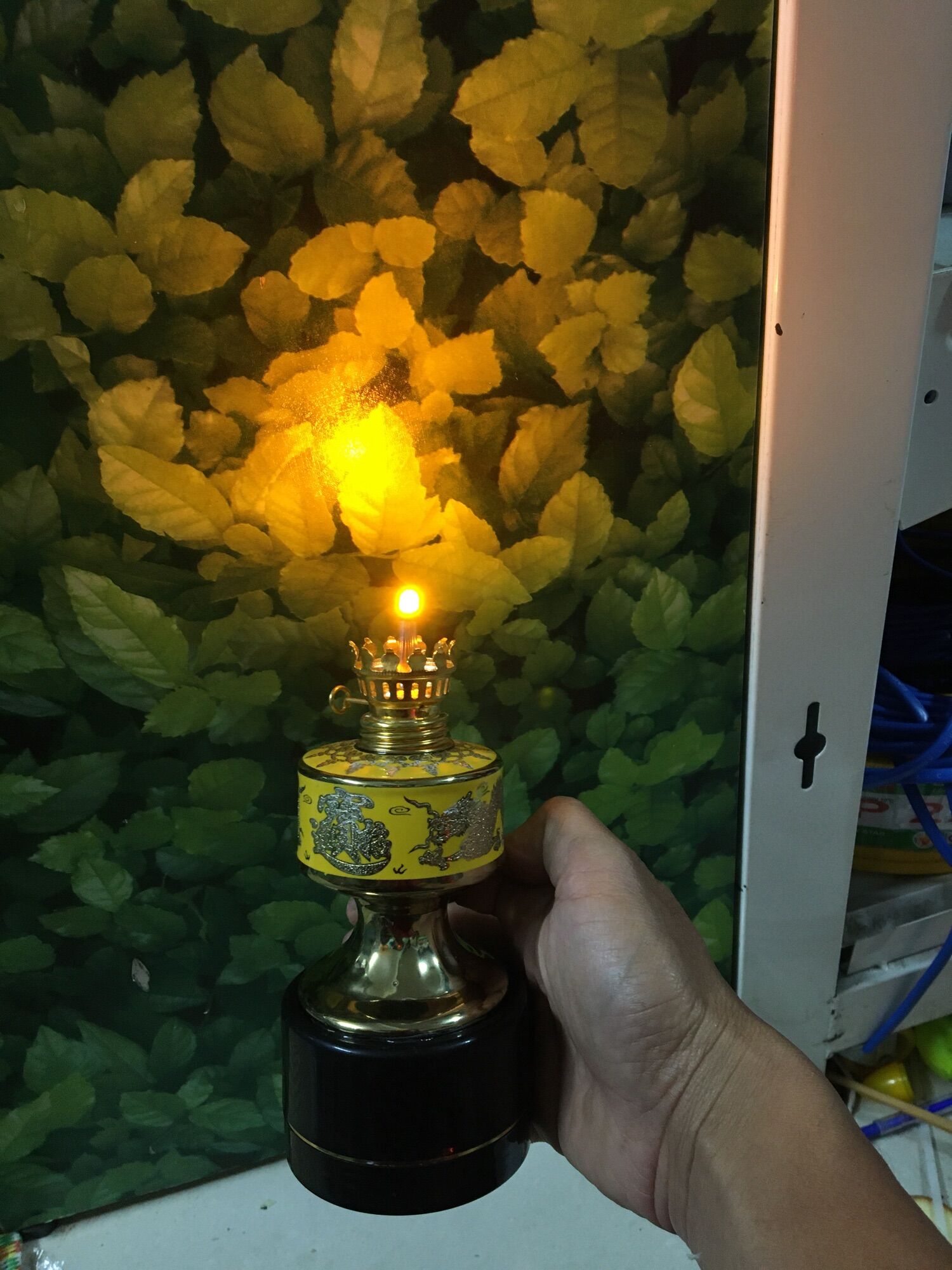 Đèn thờ dùng pin Kim Sa cao cấp hàng đẹp