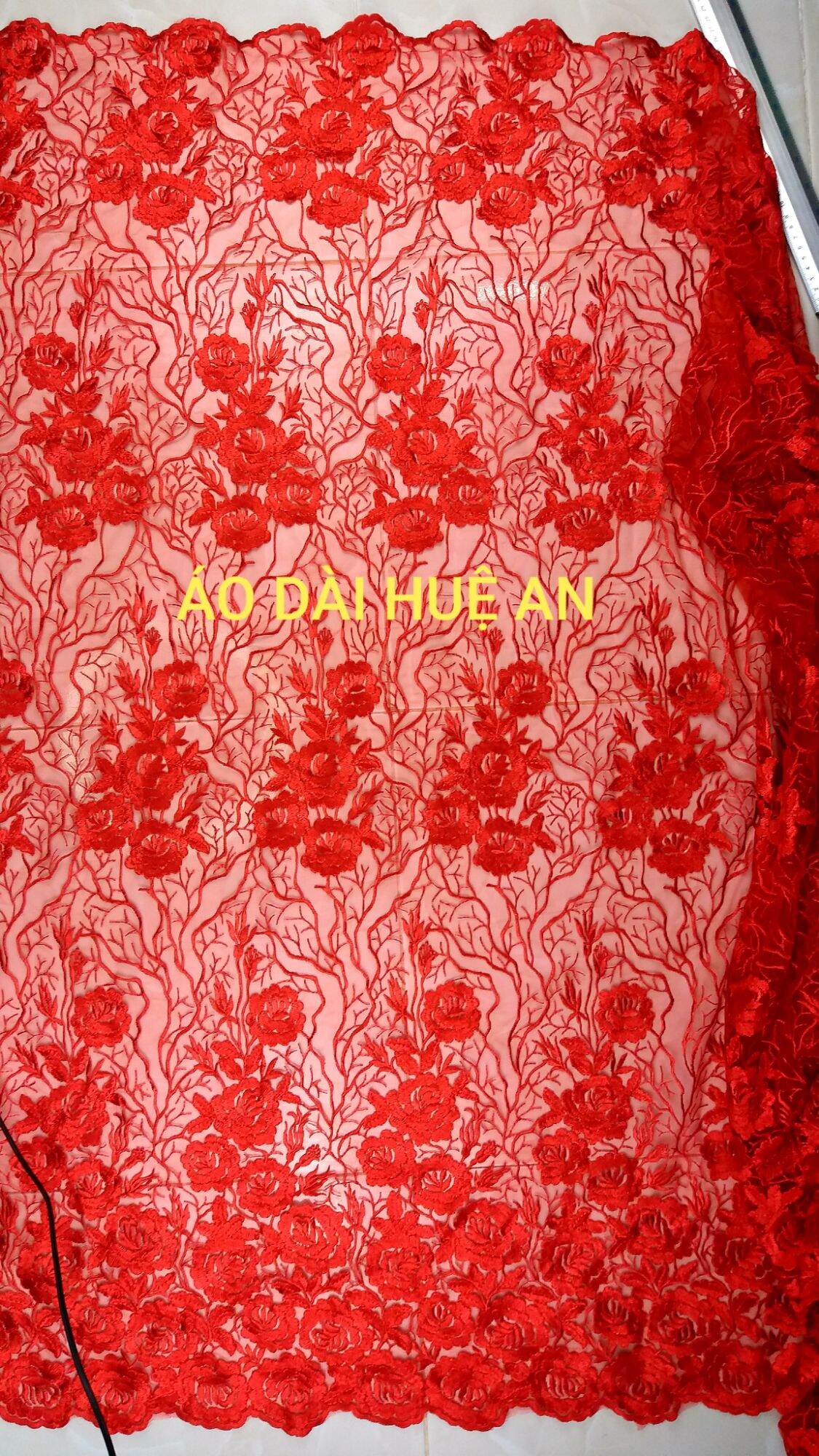 Ren lưới thêu chỉ lụa màu đỏ may áo dài, váy đầm,... (đơn vị tính: 0.5m)